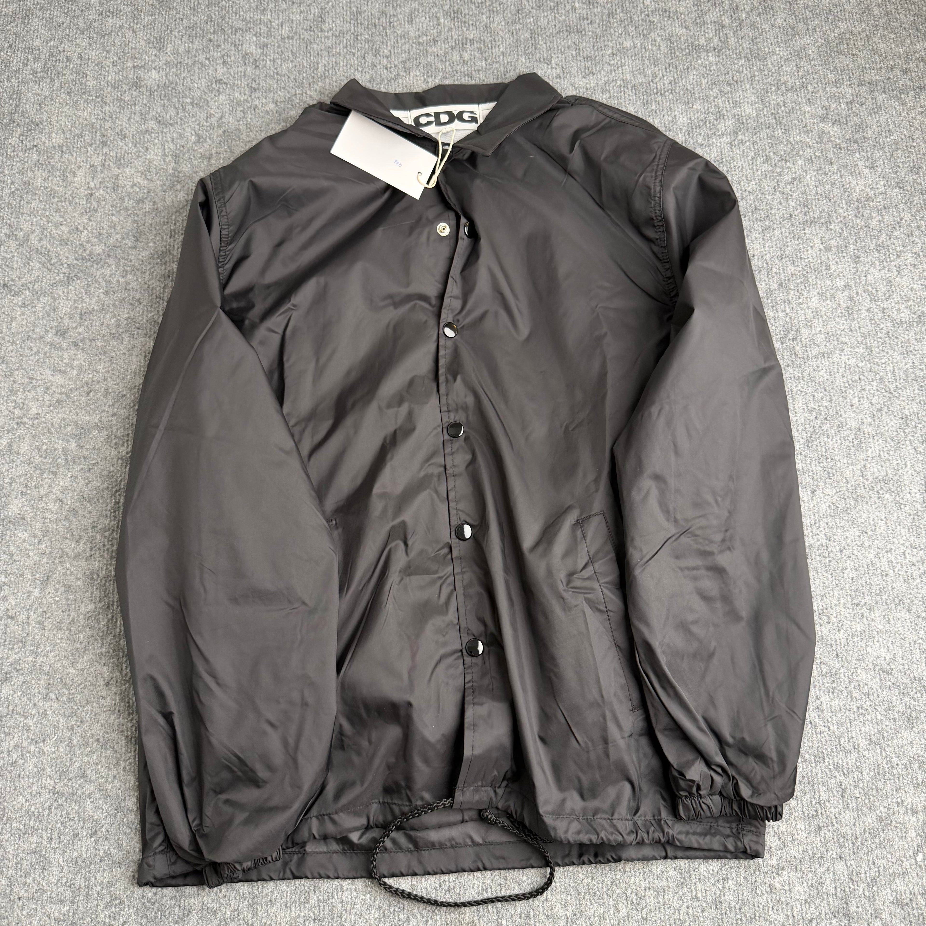 Comme des garcons jakke (Str. M)