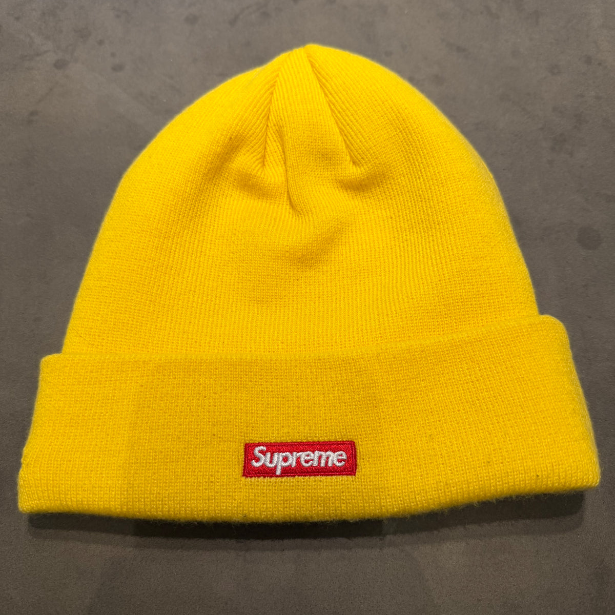 Supreme hue