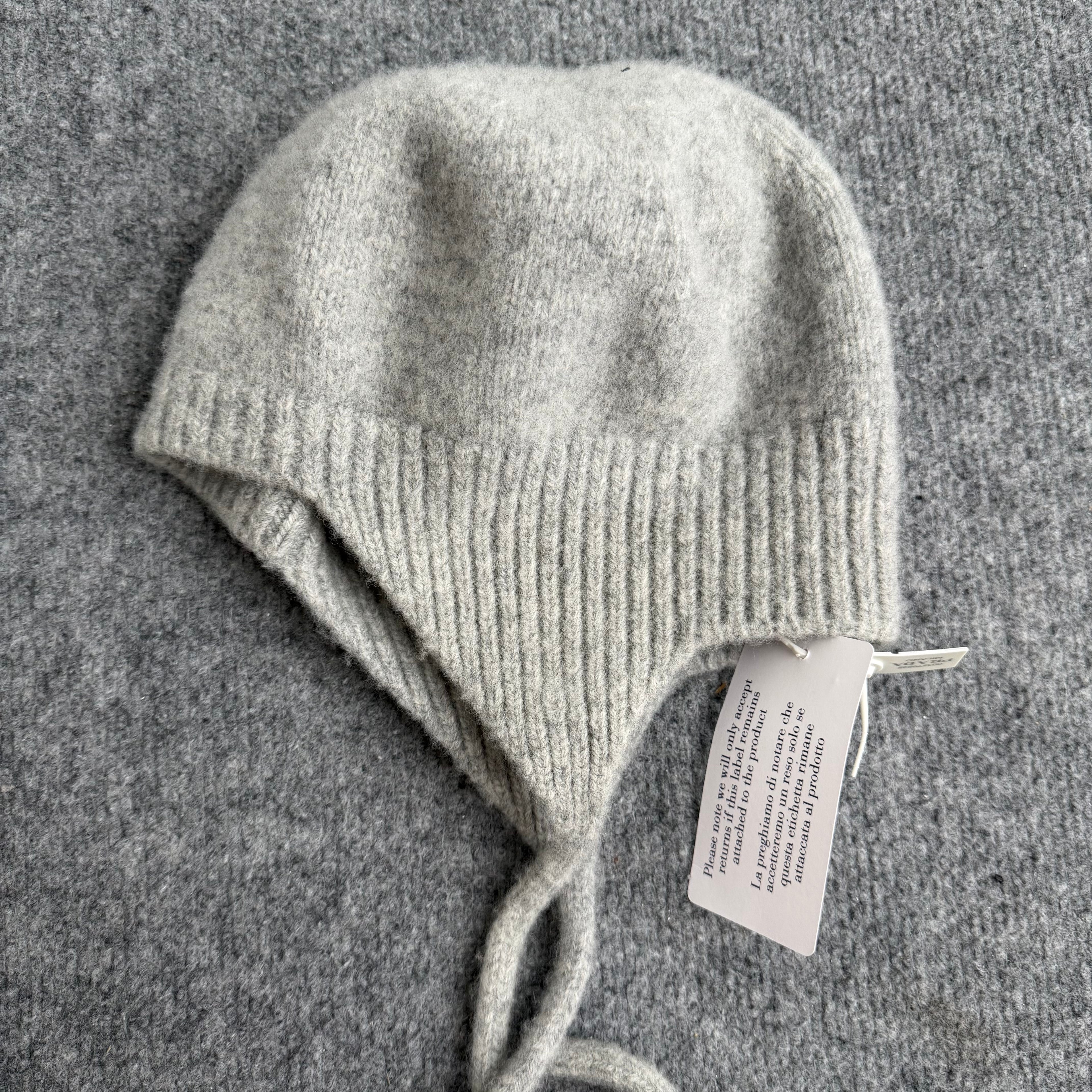 Miu Miu hat