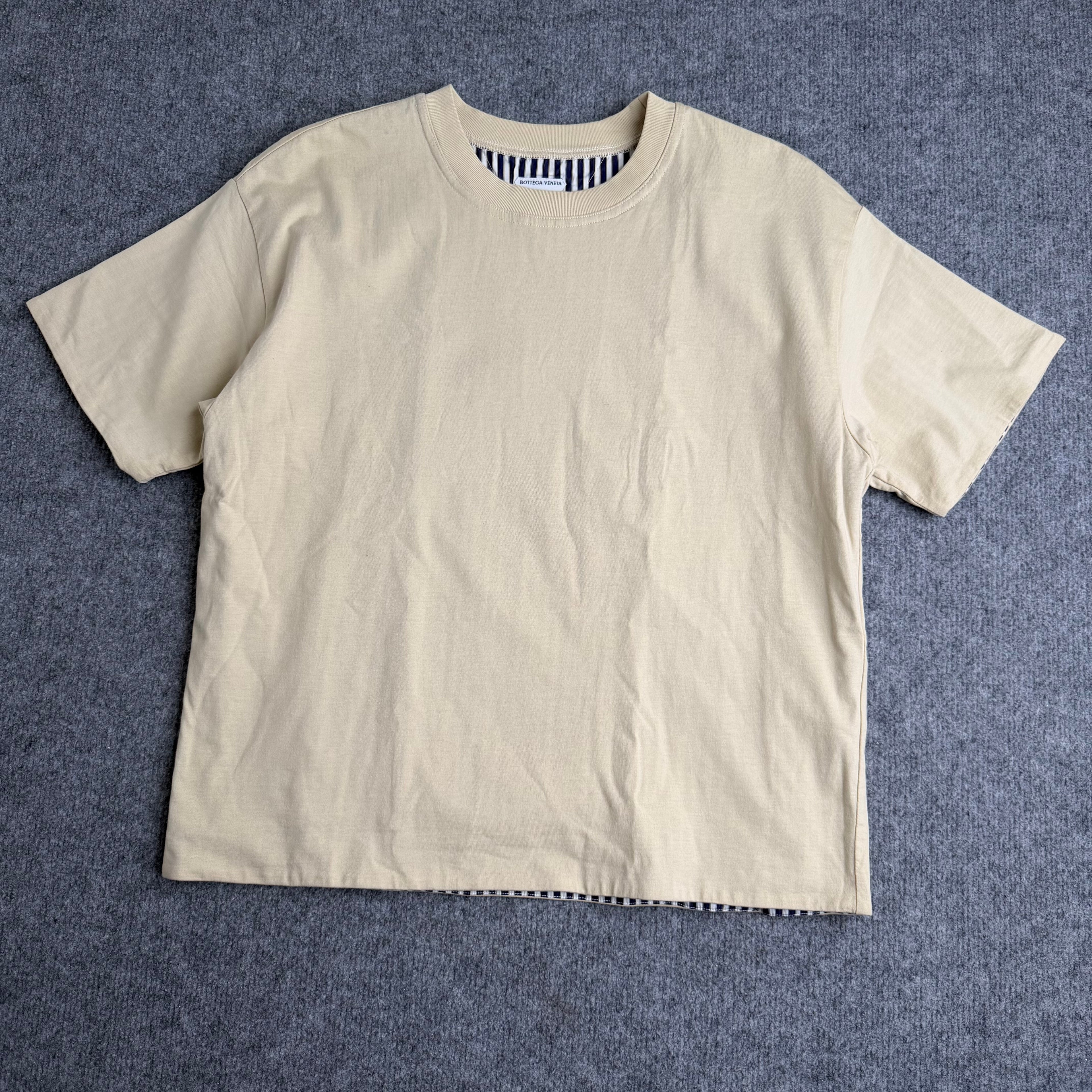 Bottega Veneta t-shirt (Str. S)