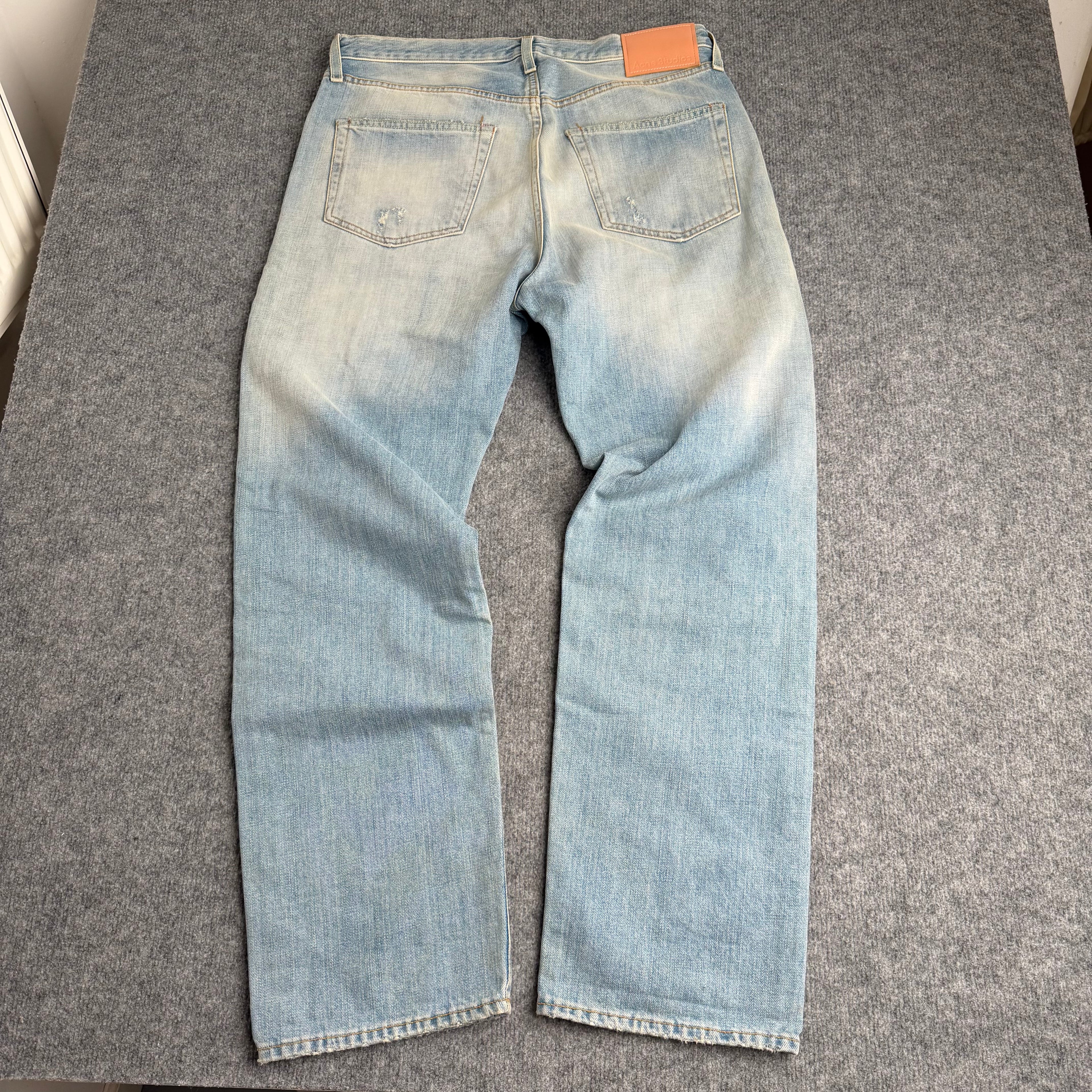 Acne Studios bukser (Str. 31)
