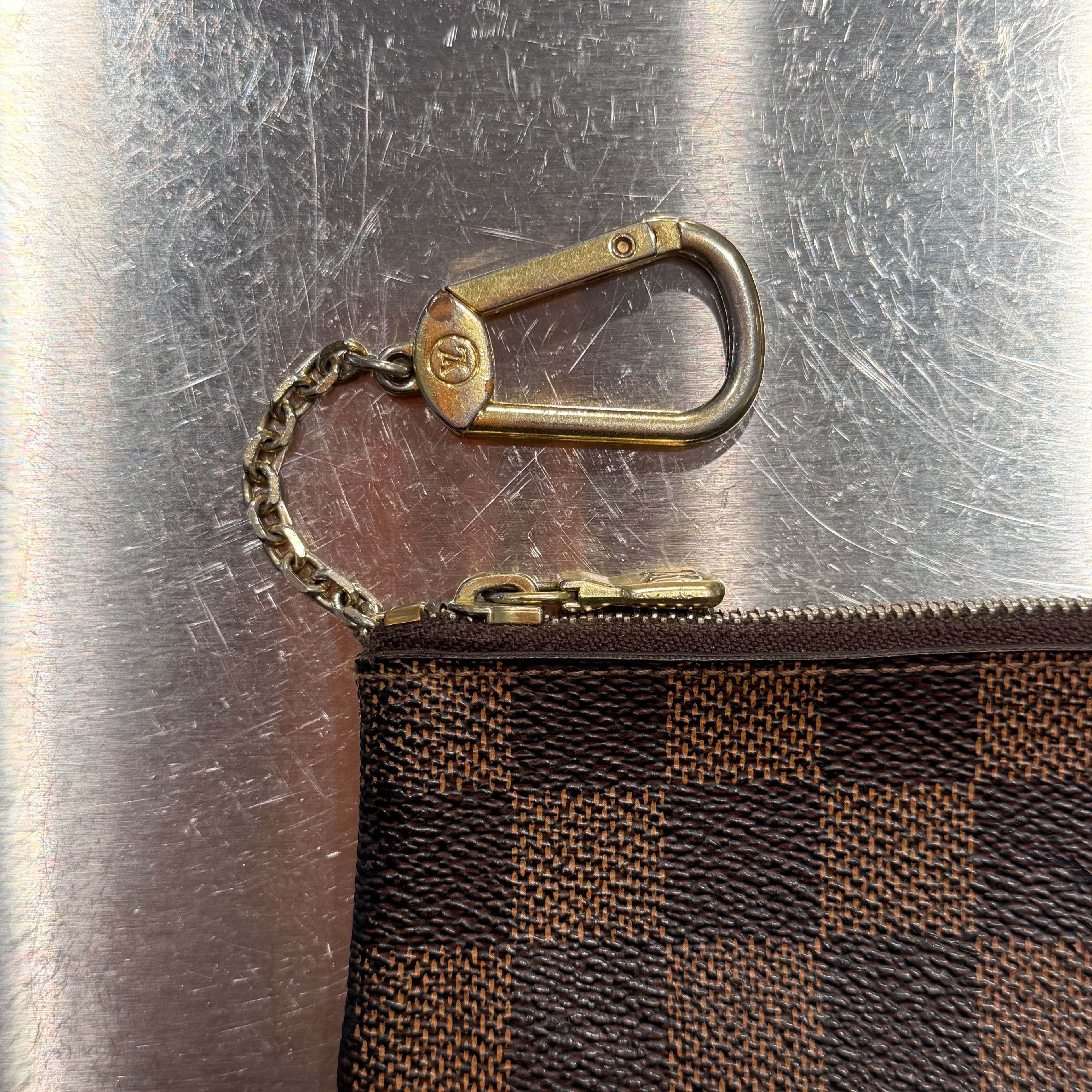 Louis Vuitton pung