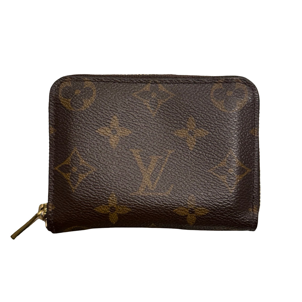 Louis Vuitton Pung
