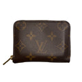 Louis Vuitton Pung
