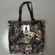 A bathing ape taske
