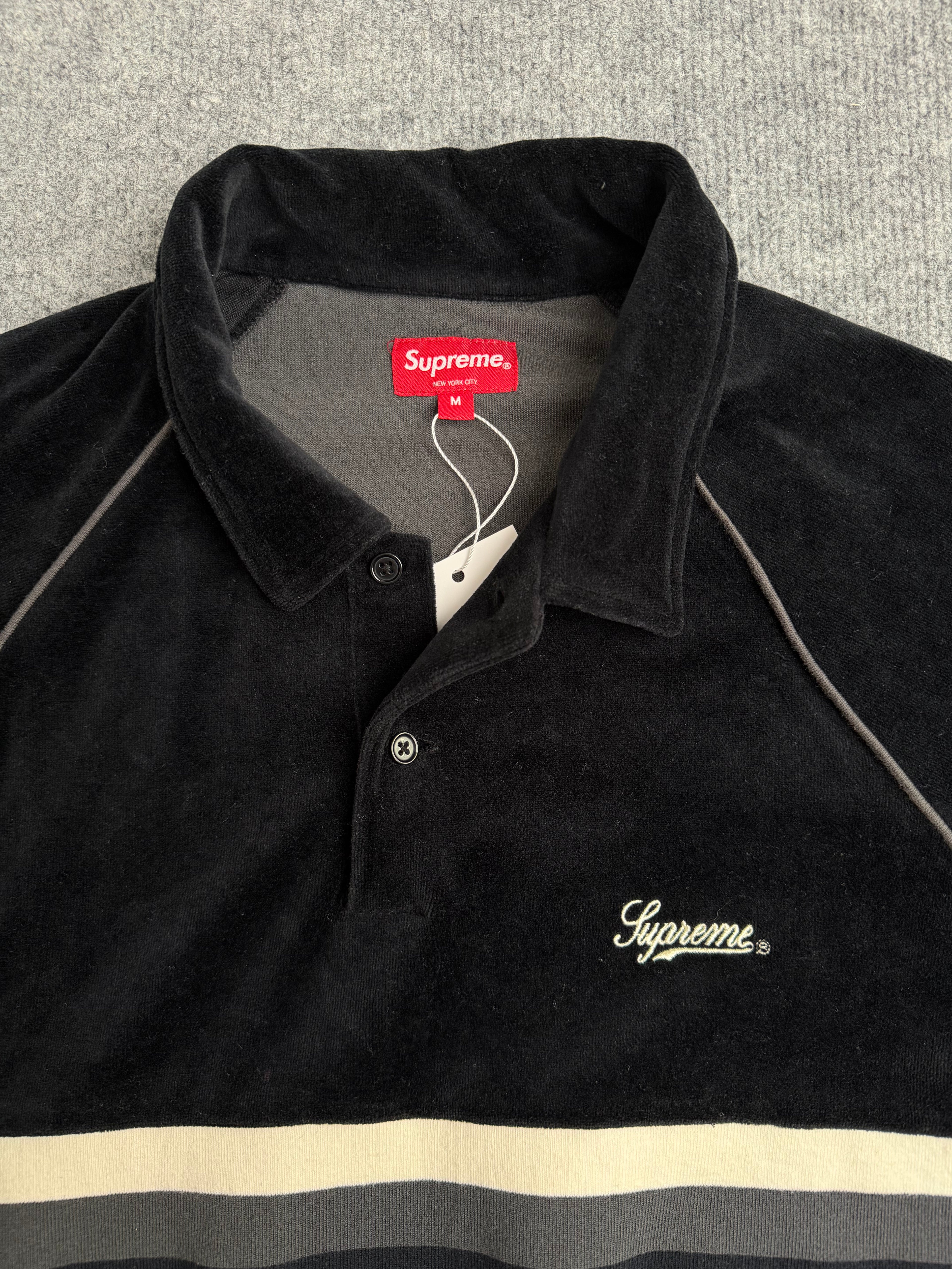 Supreme bluse (Str. M)