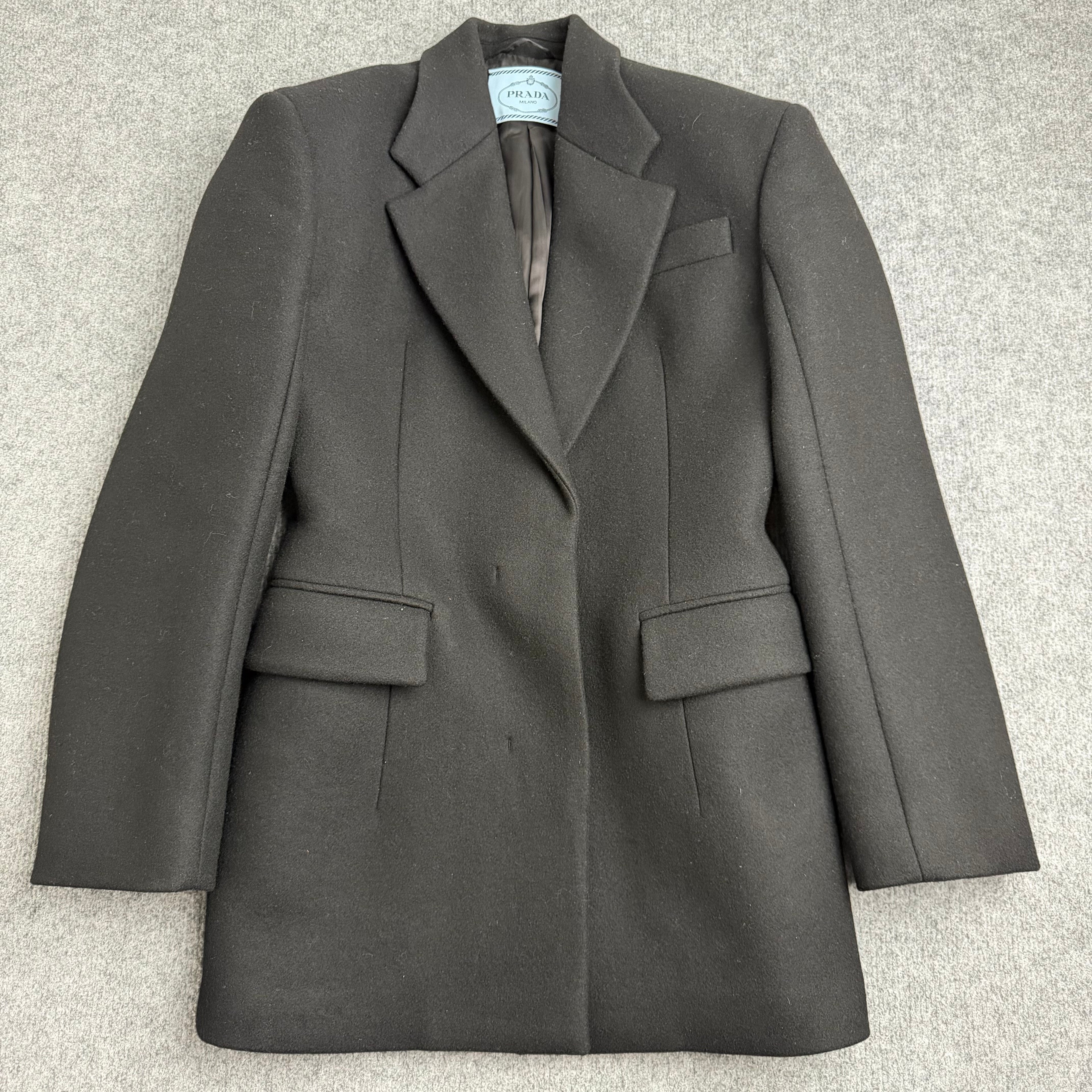 Prada blazer (Str. S)