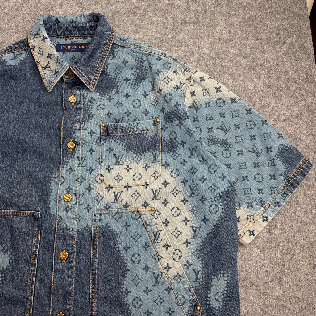 Louis Vuitton skjorte (Str. L)