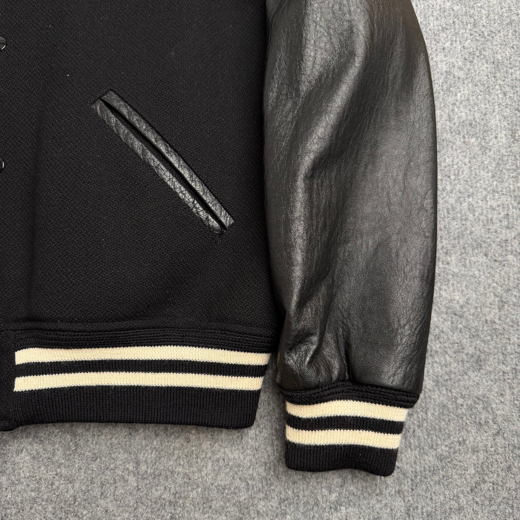 Saint Laurent jakke (Str. M)