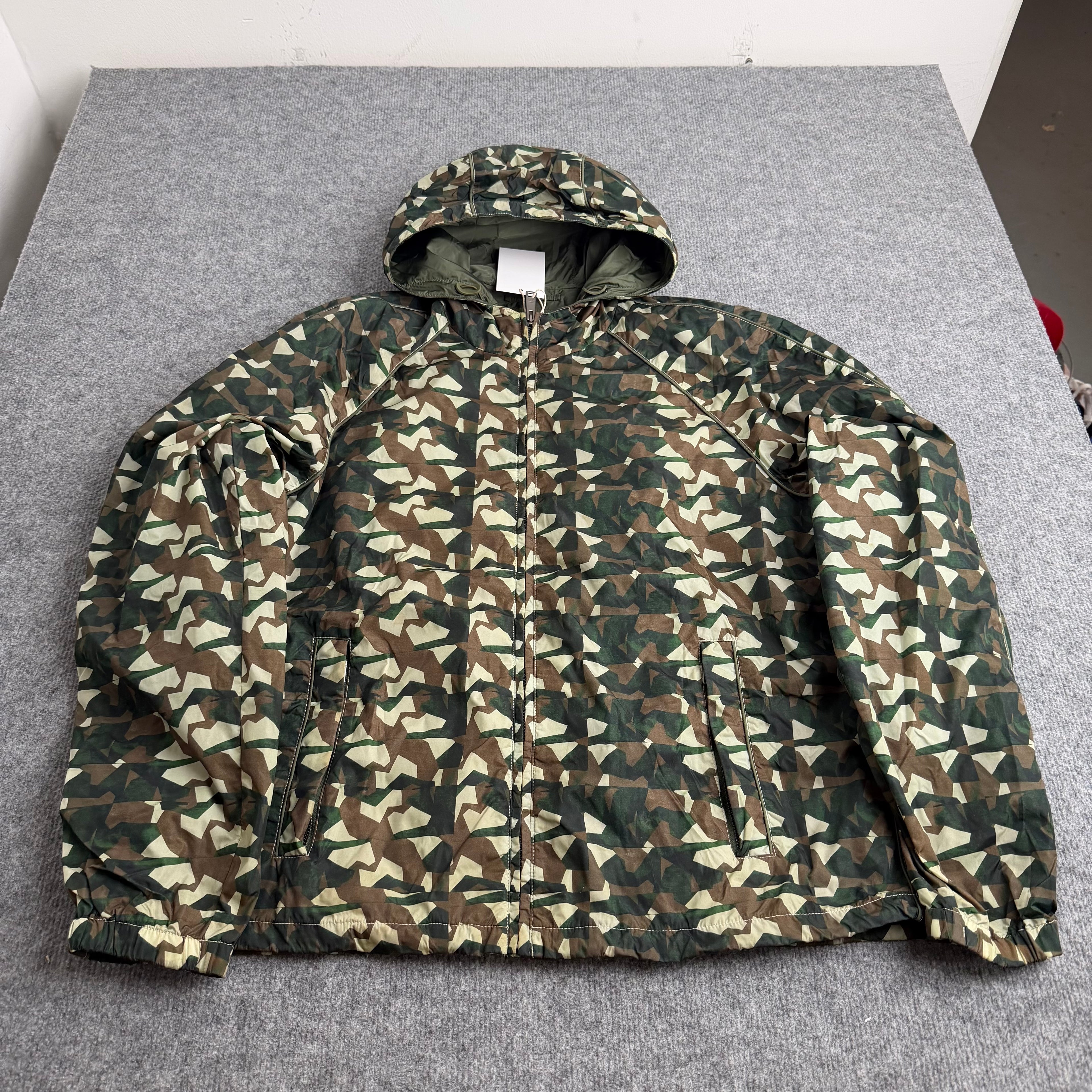 Prada sample jakke (Str. M)