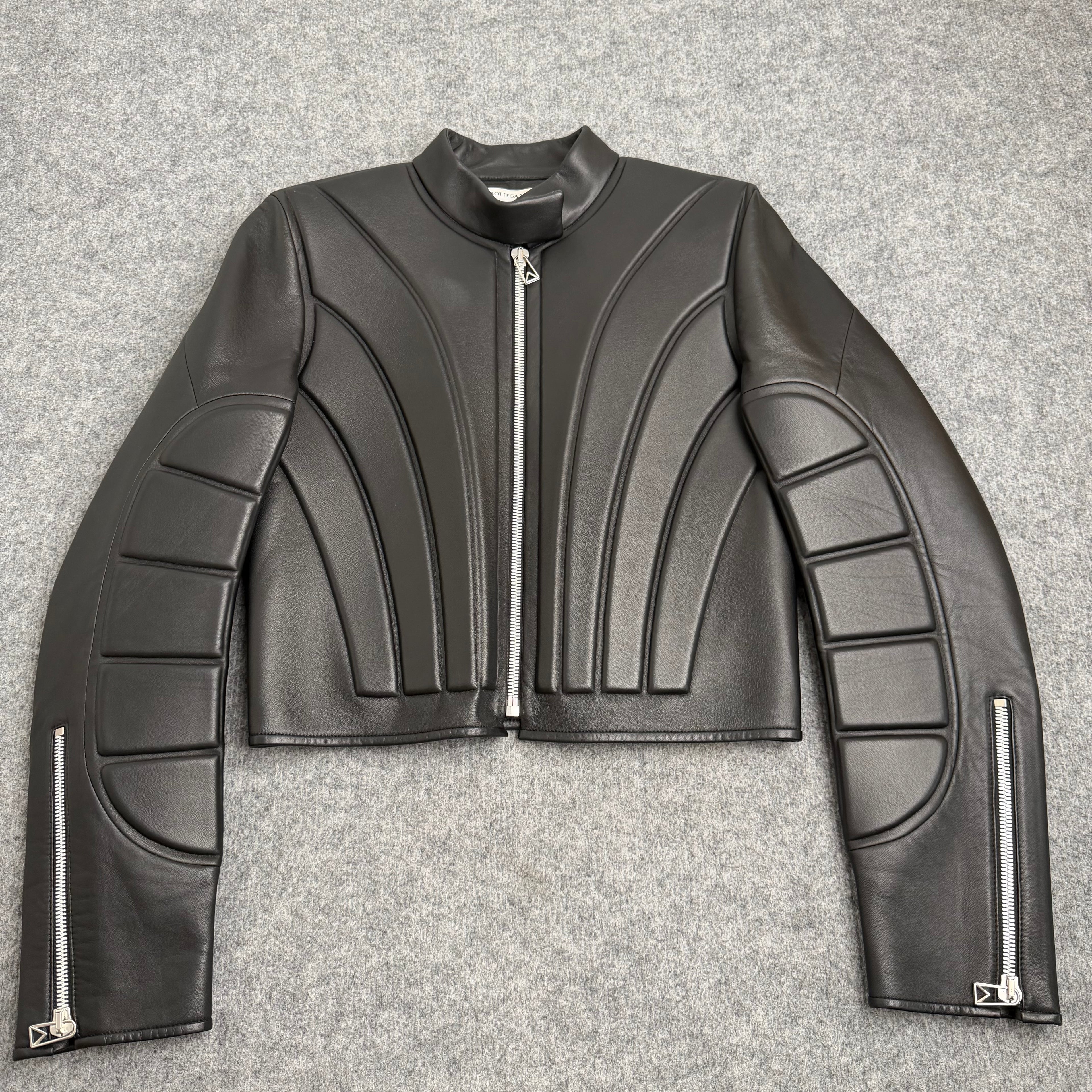 Bottega Veneta jakke (Str. M)