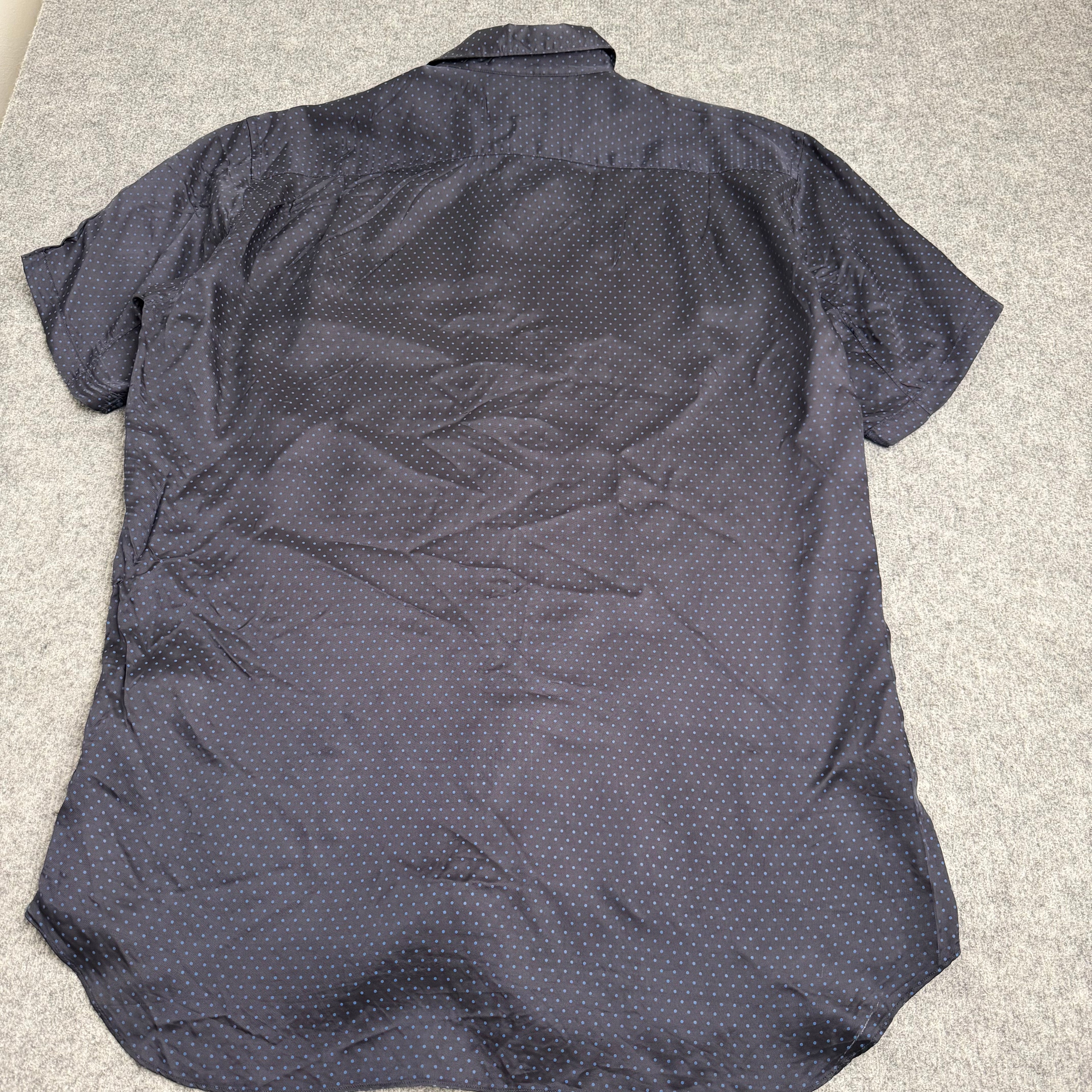 Comme Des Garcons skjorte (Str. L)
