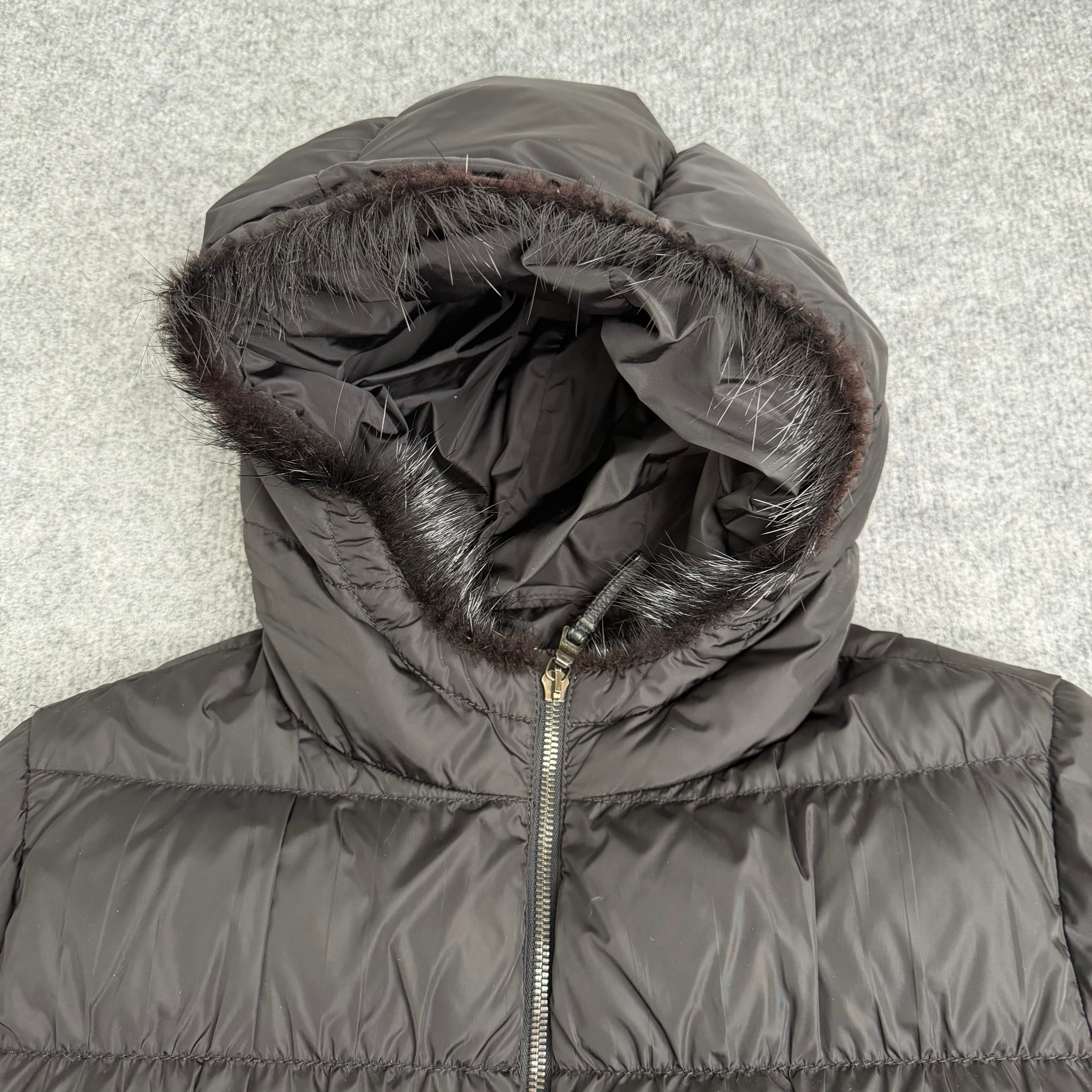 Prada jakke (Str. M)