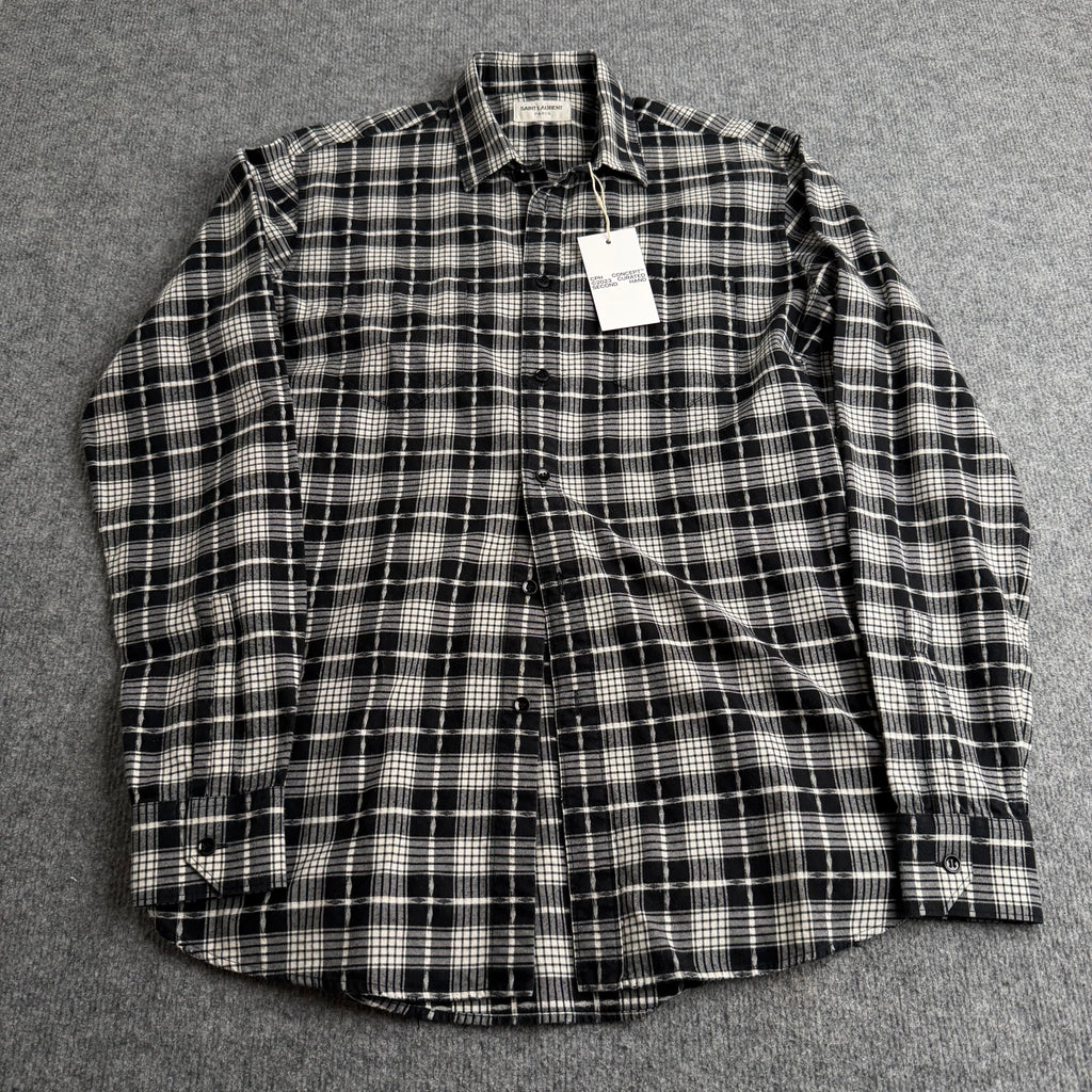 Saint Laurent skjorte (Str. M)