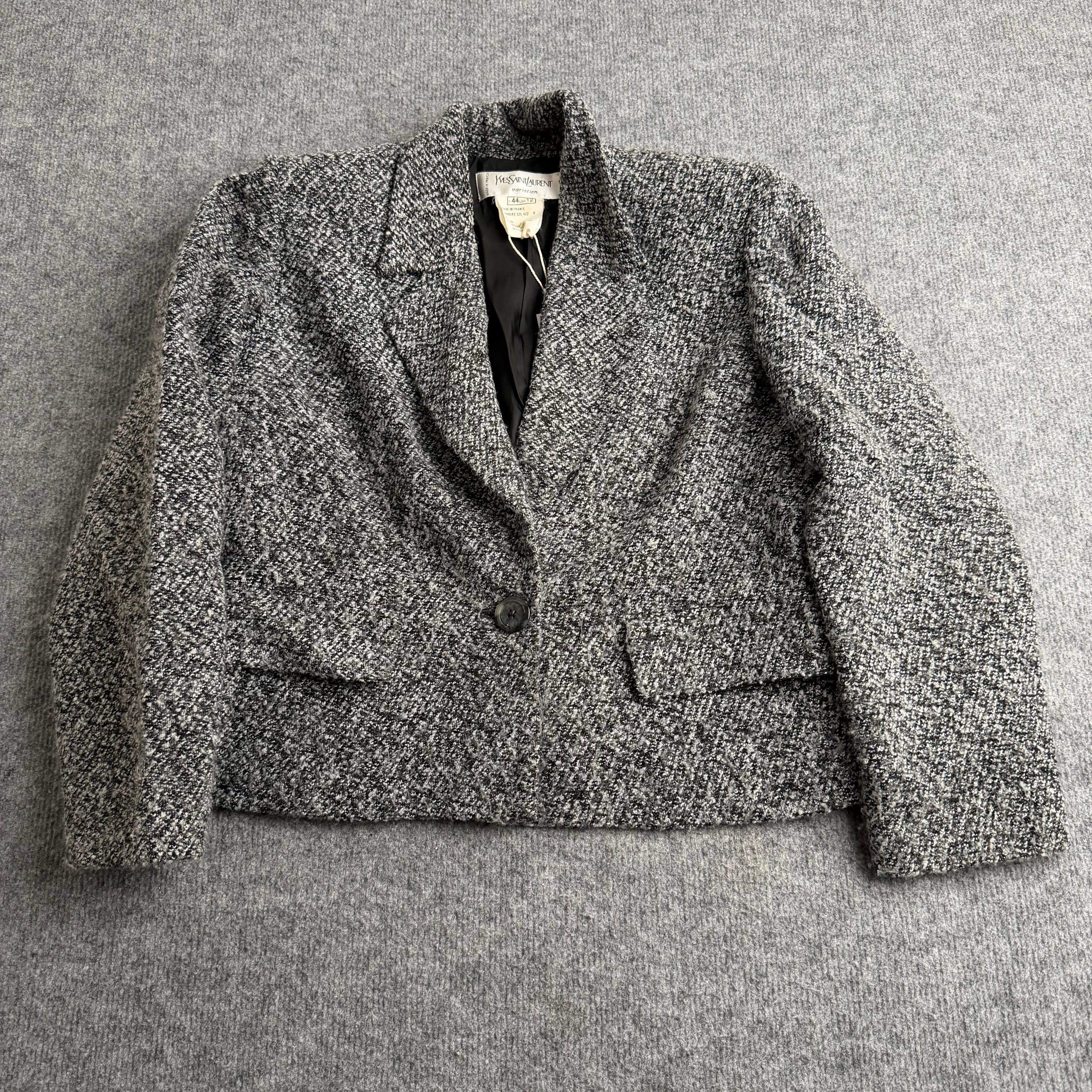 Yves Saint Laurent jakke (Str. S)
