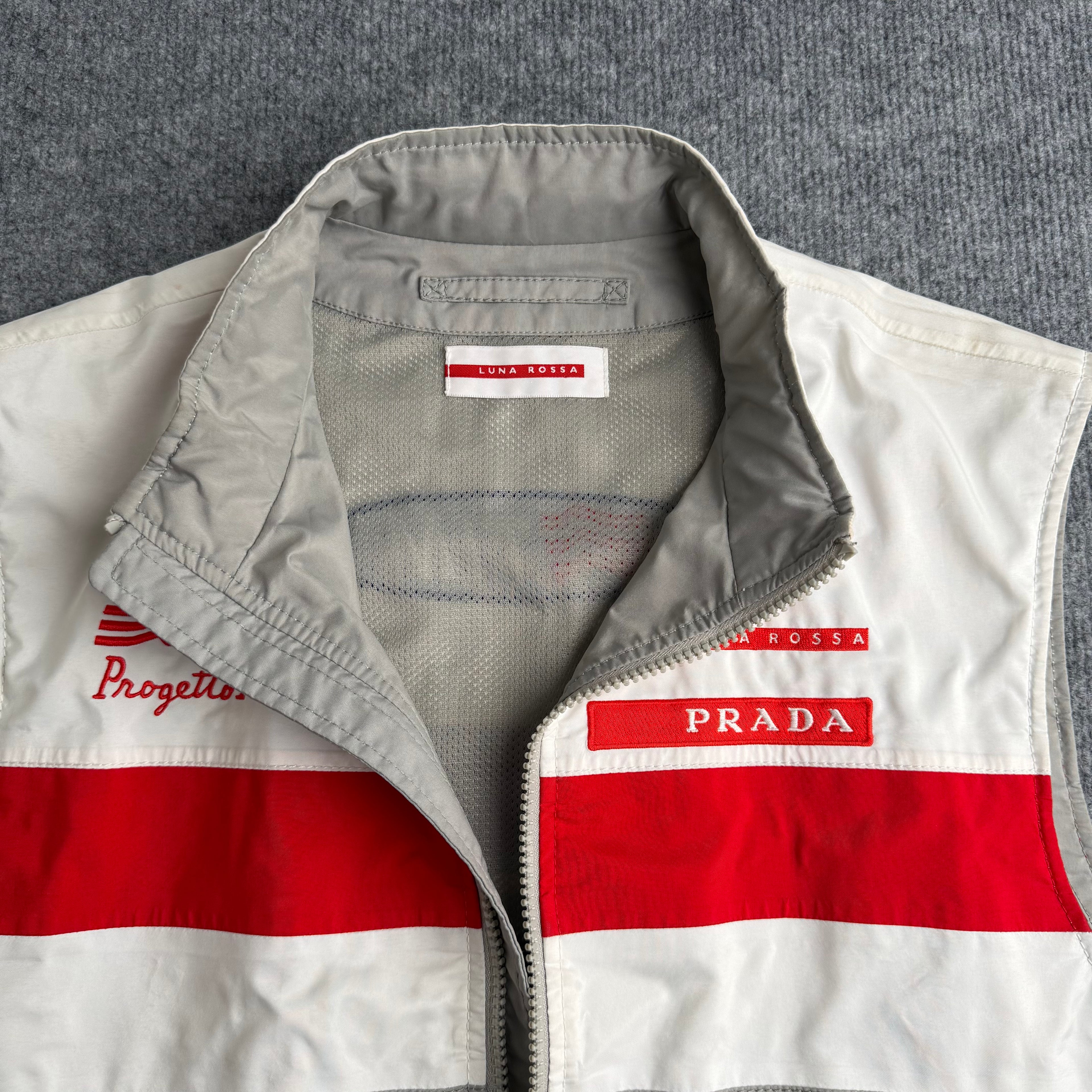 Prada vest (Str. M)