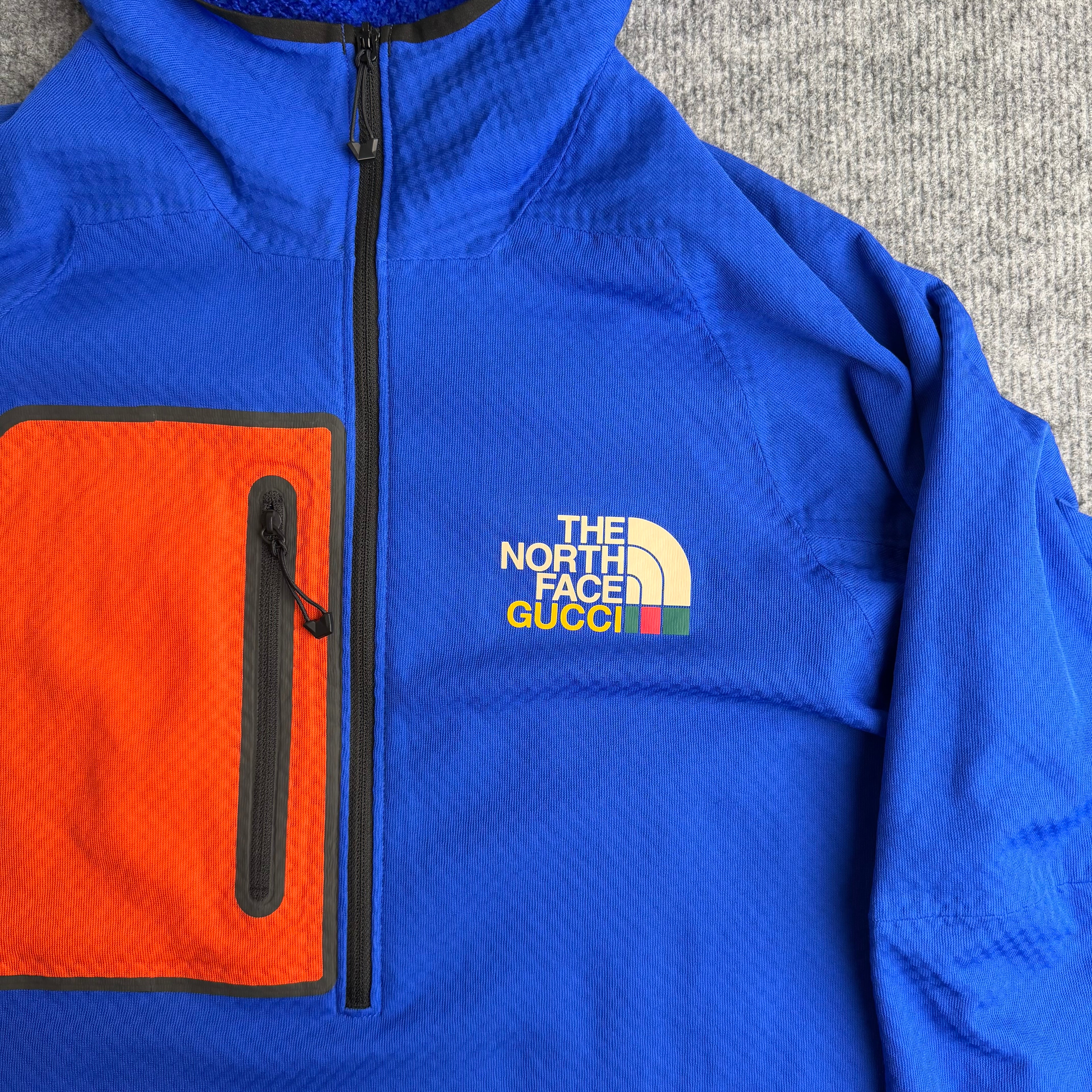 Gucci x The North Face fleece (Str. M)