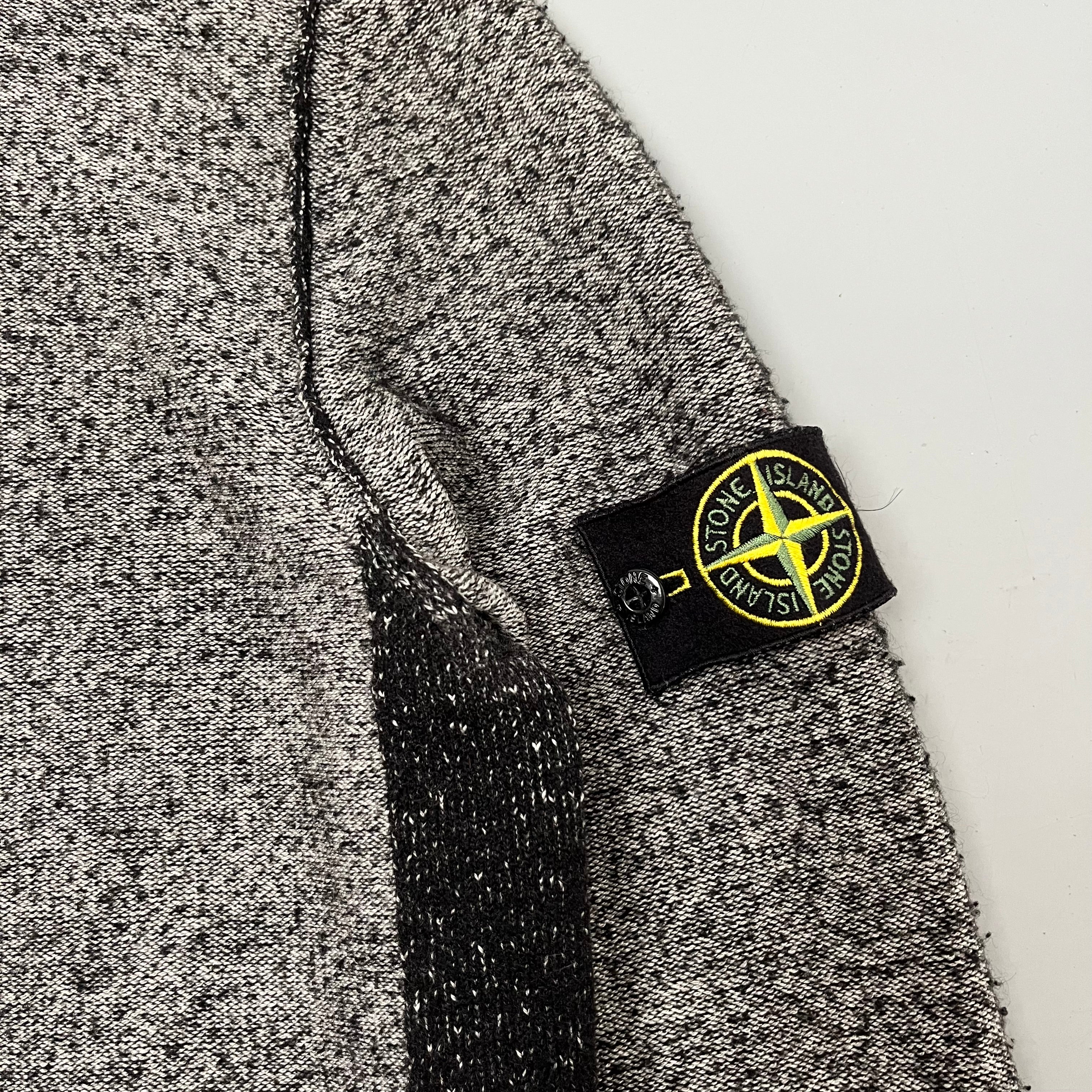 Stone Island hættetrøje (Str. M)