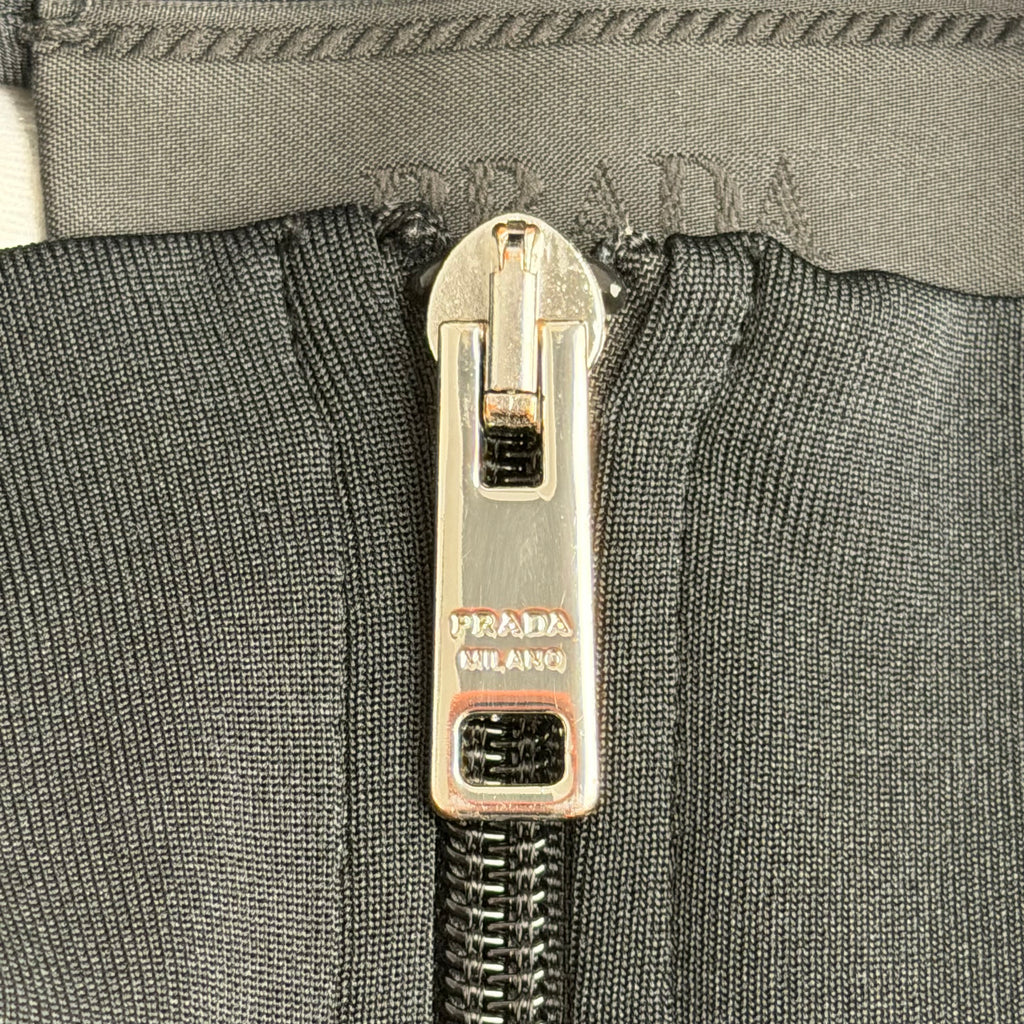 Prada zip bluse (Str. S)