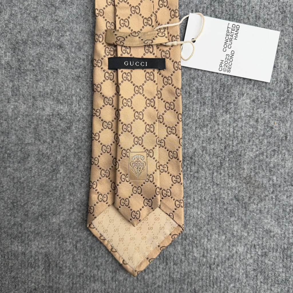 Gucci slips