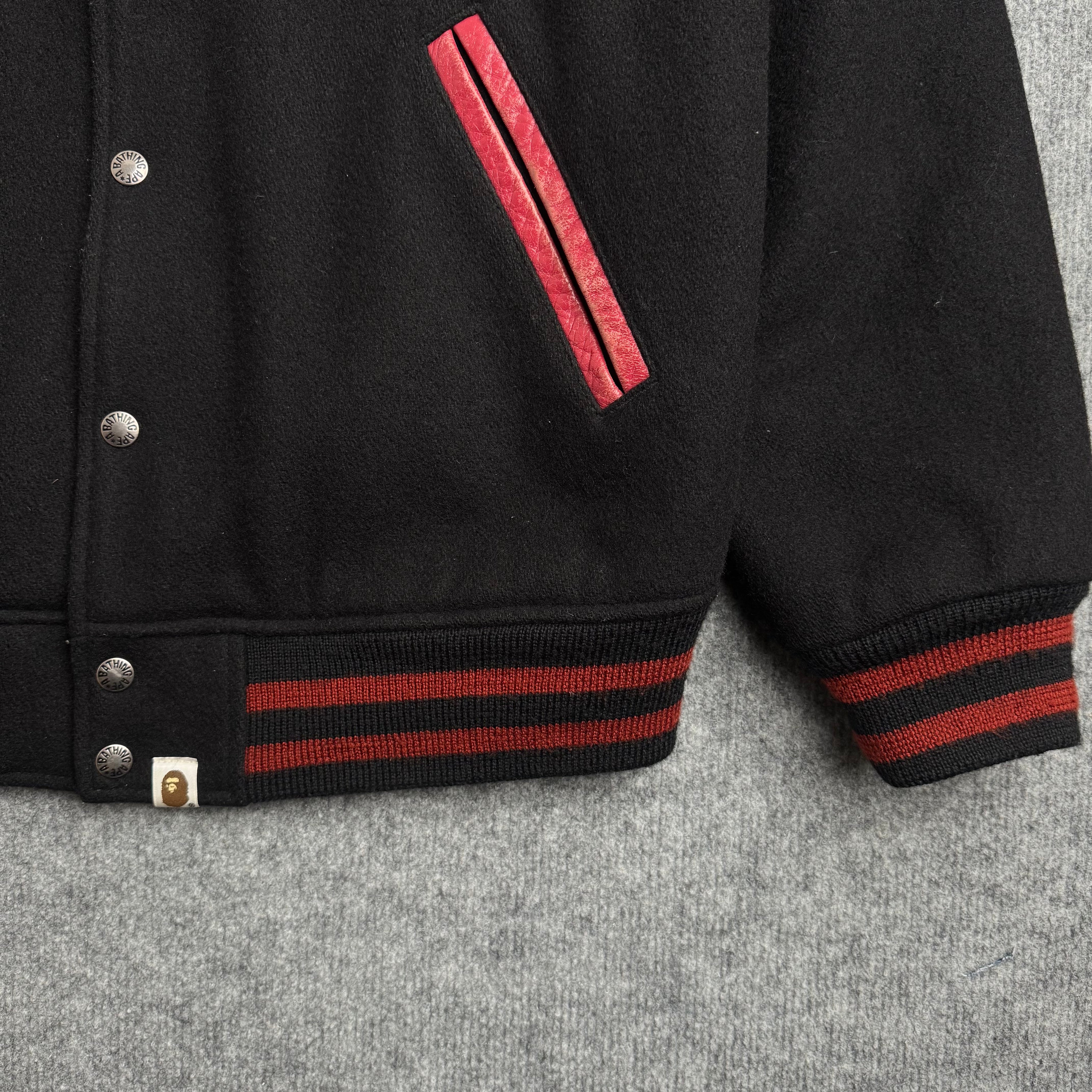 A bathing ape jakke (Str. L)