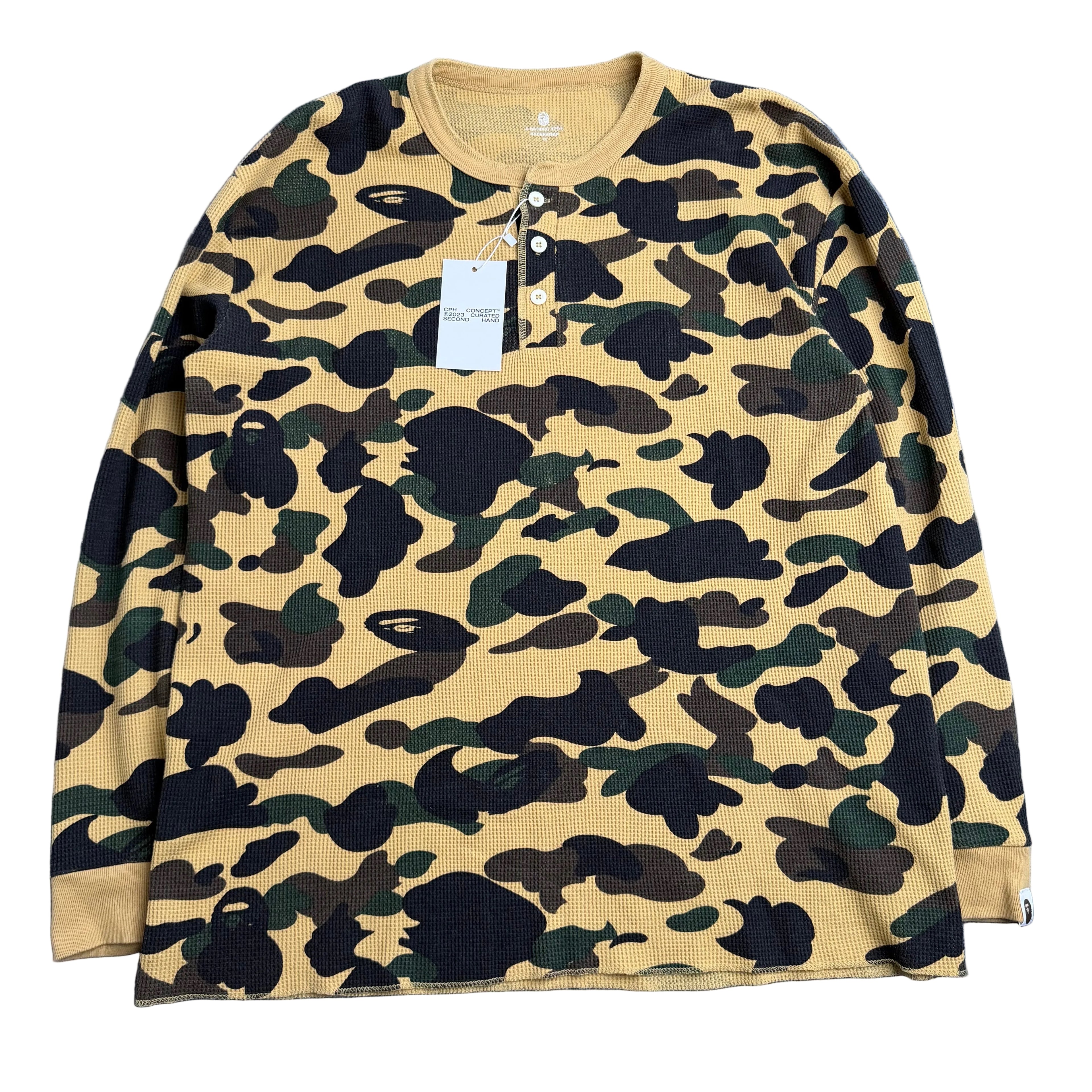 A bathing ape Henley (Str. XL)