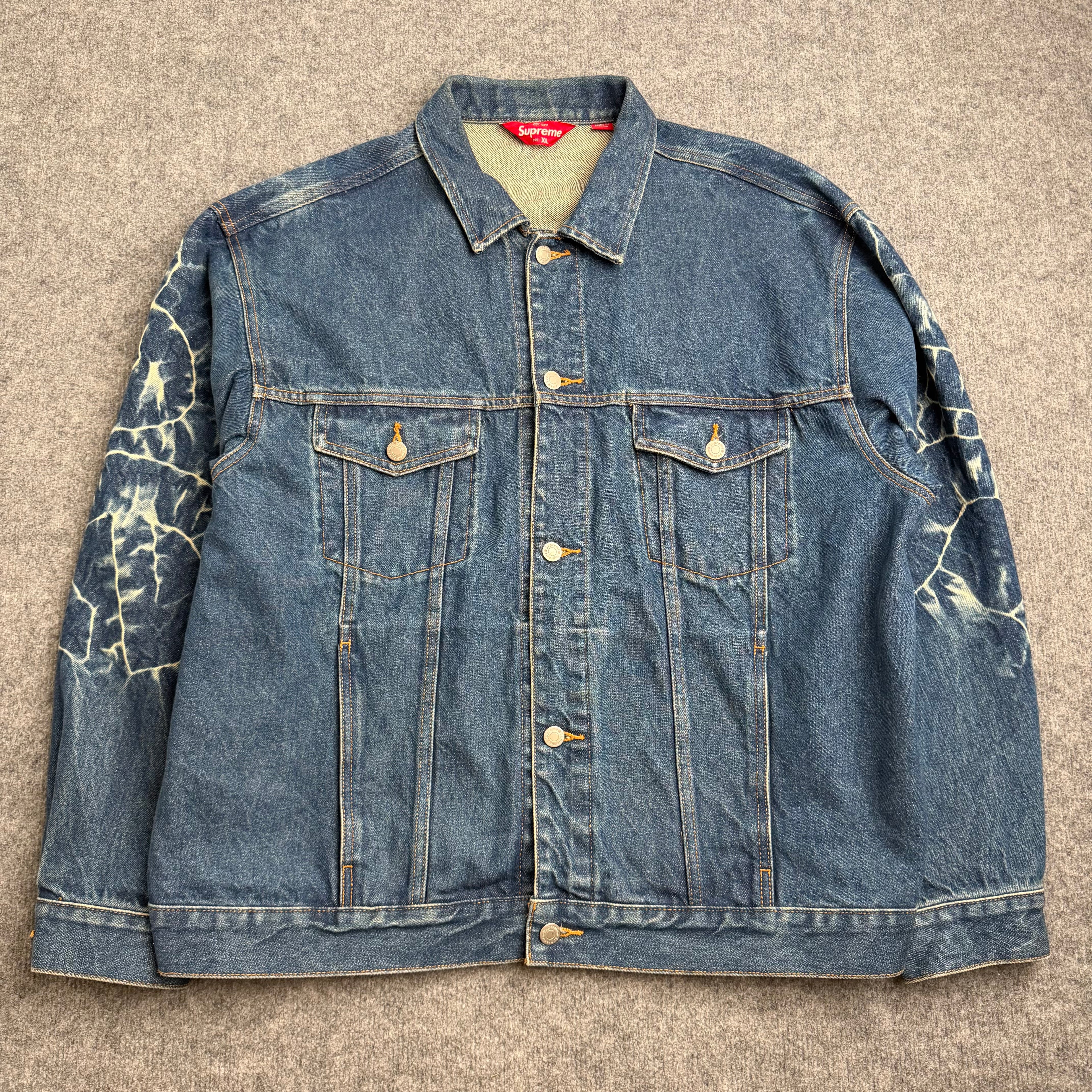 Supreme jakke (Str. XL )