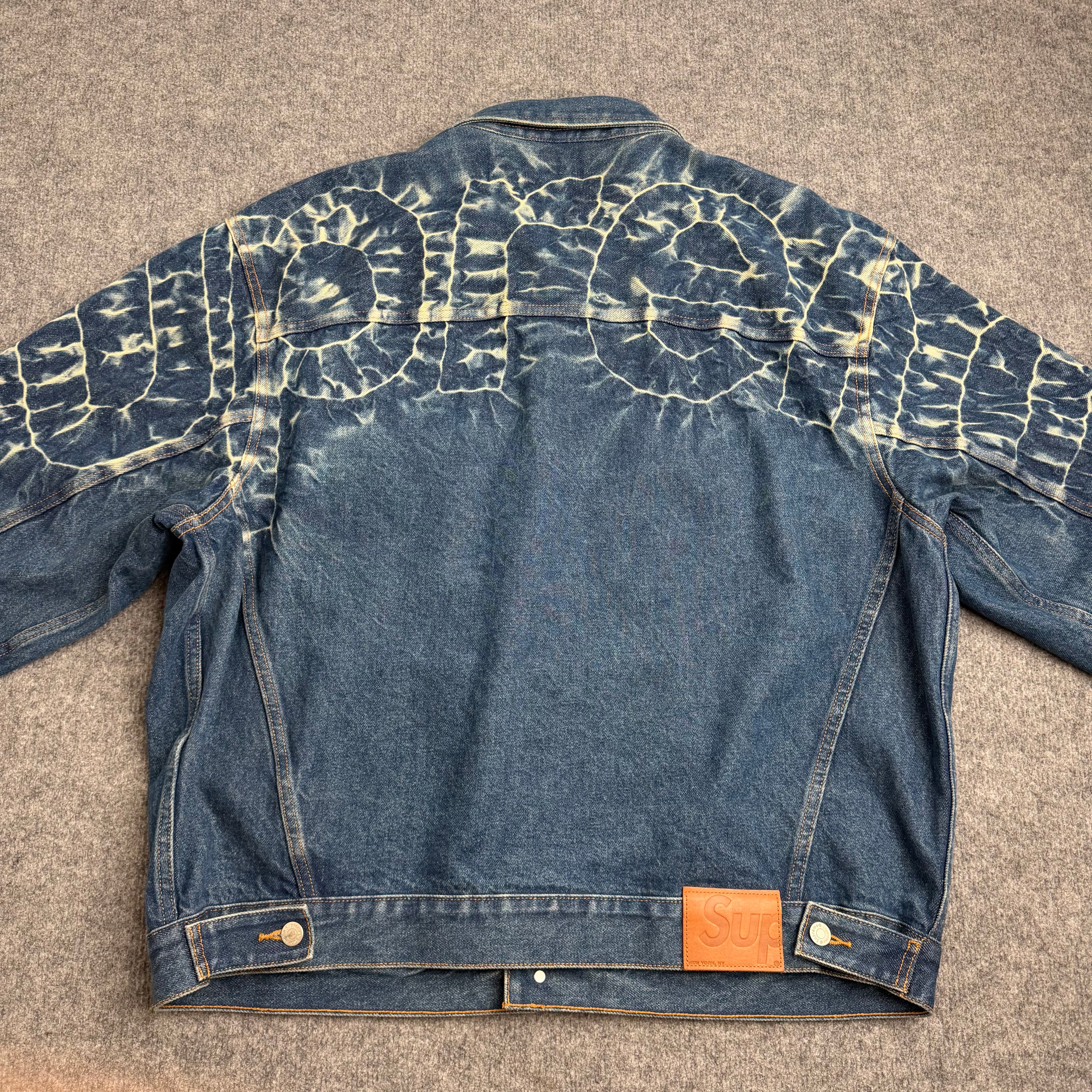 Supreme jakke (Str. XL )