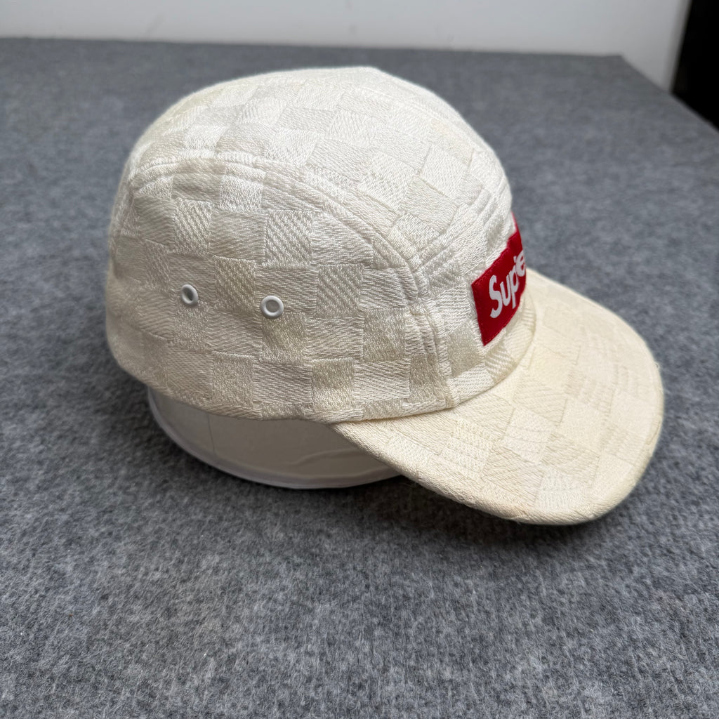 Supreme kasket
