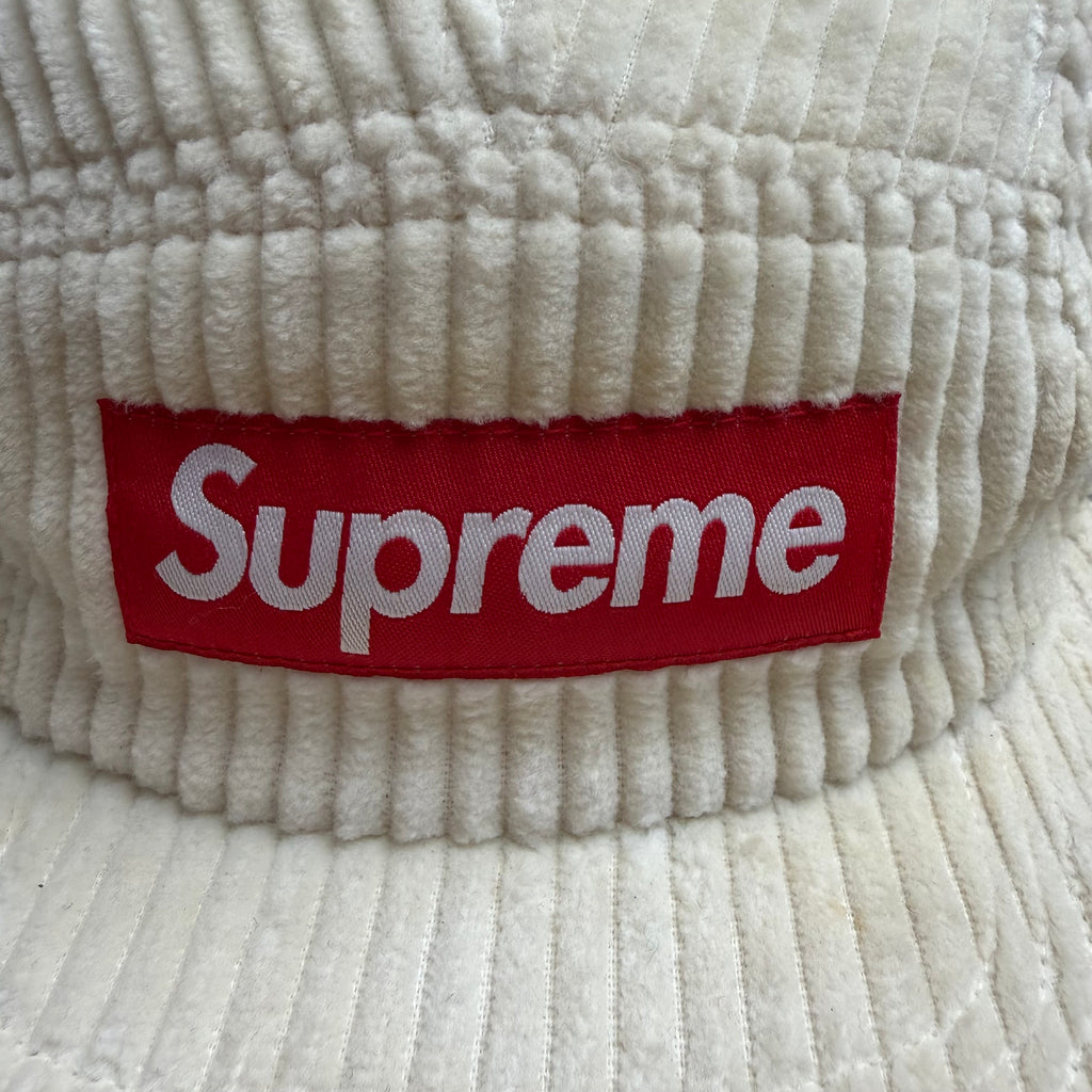 Supreme kasket