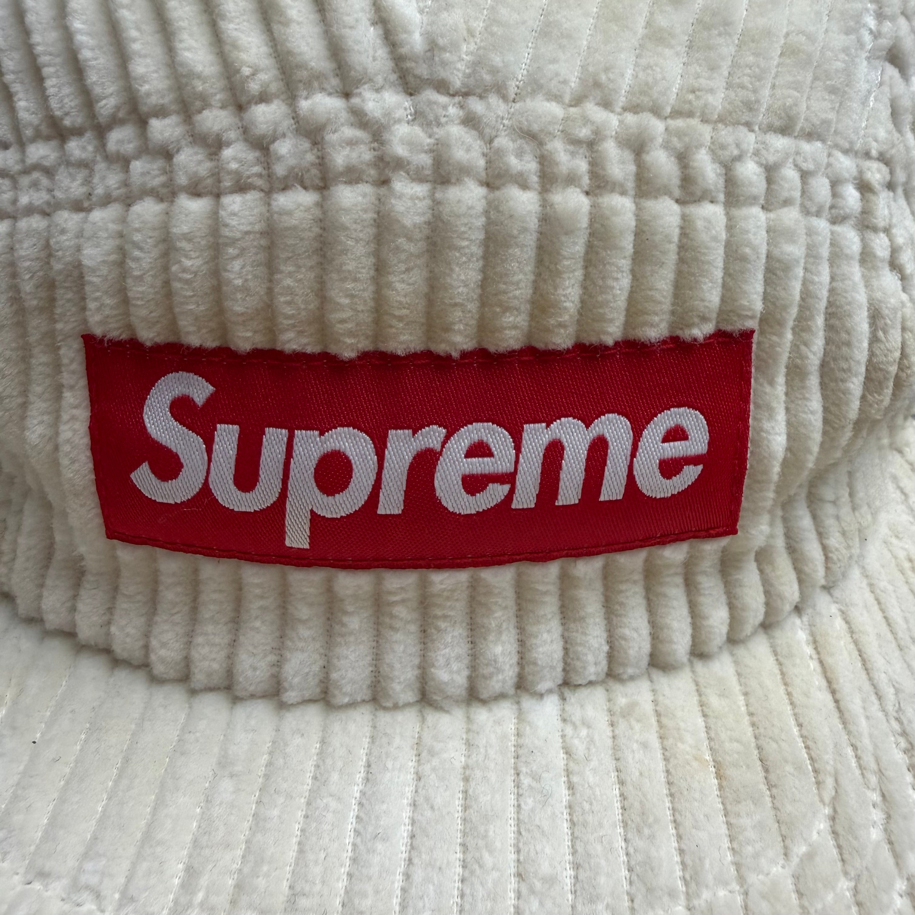 Supreme kasket