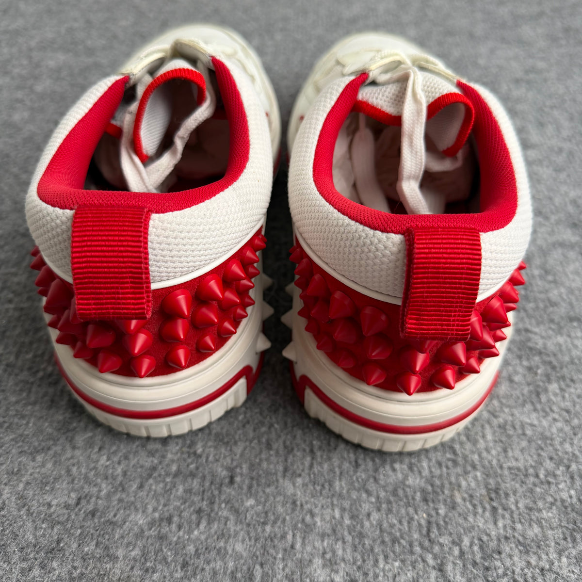 Christian Louboutin sneakers (Str. 43)