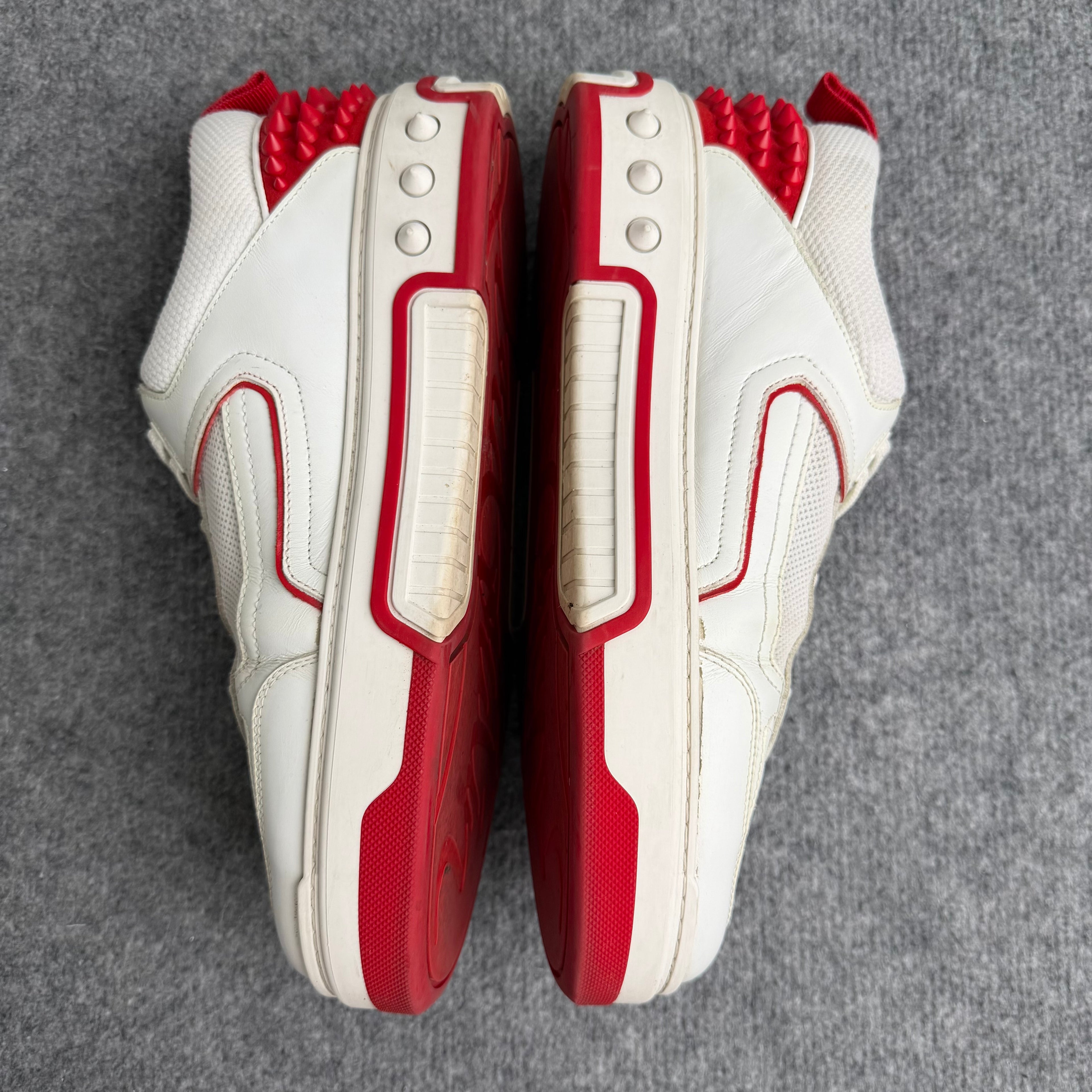 Christian Louboutin sneakers (Str. 43)