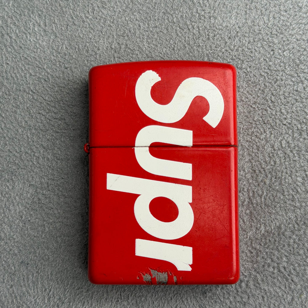 Supreme lighter