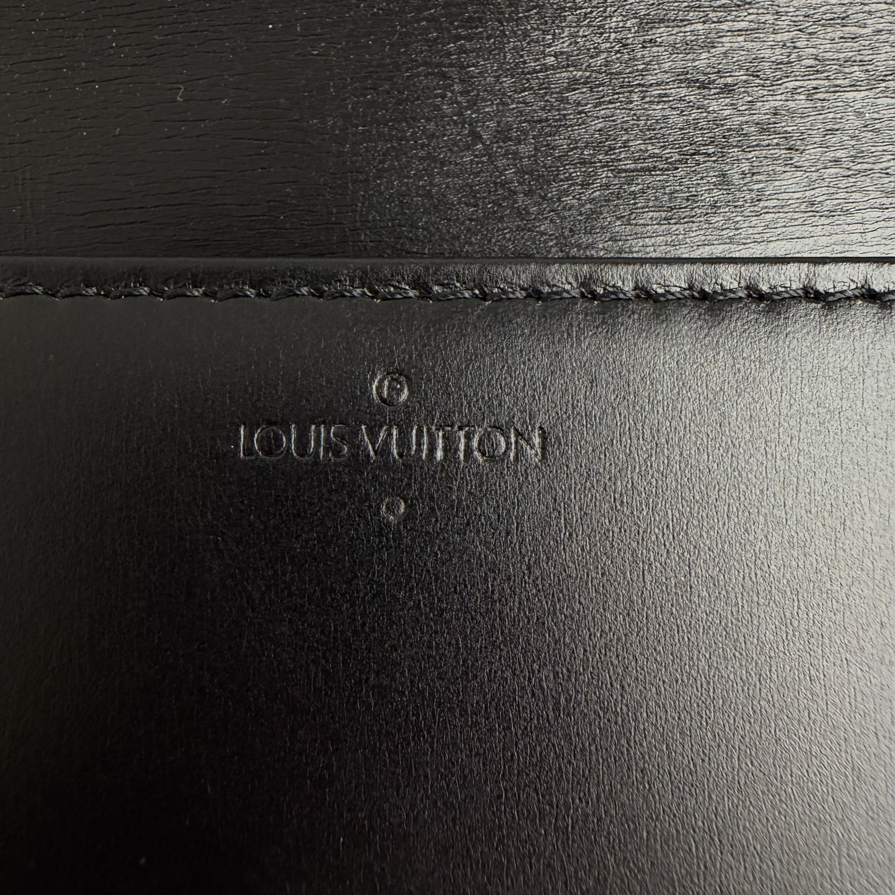 Louis Vuitton Mappe