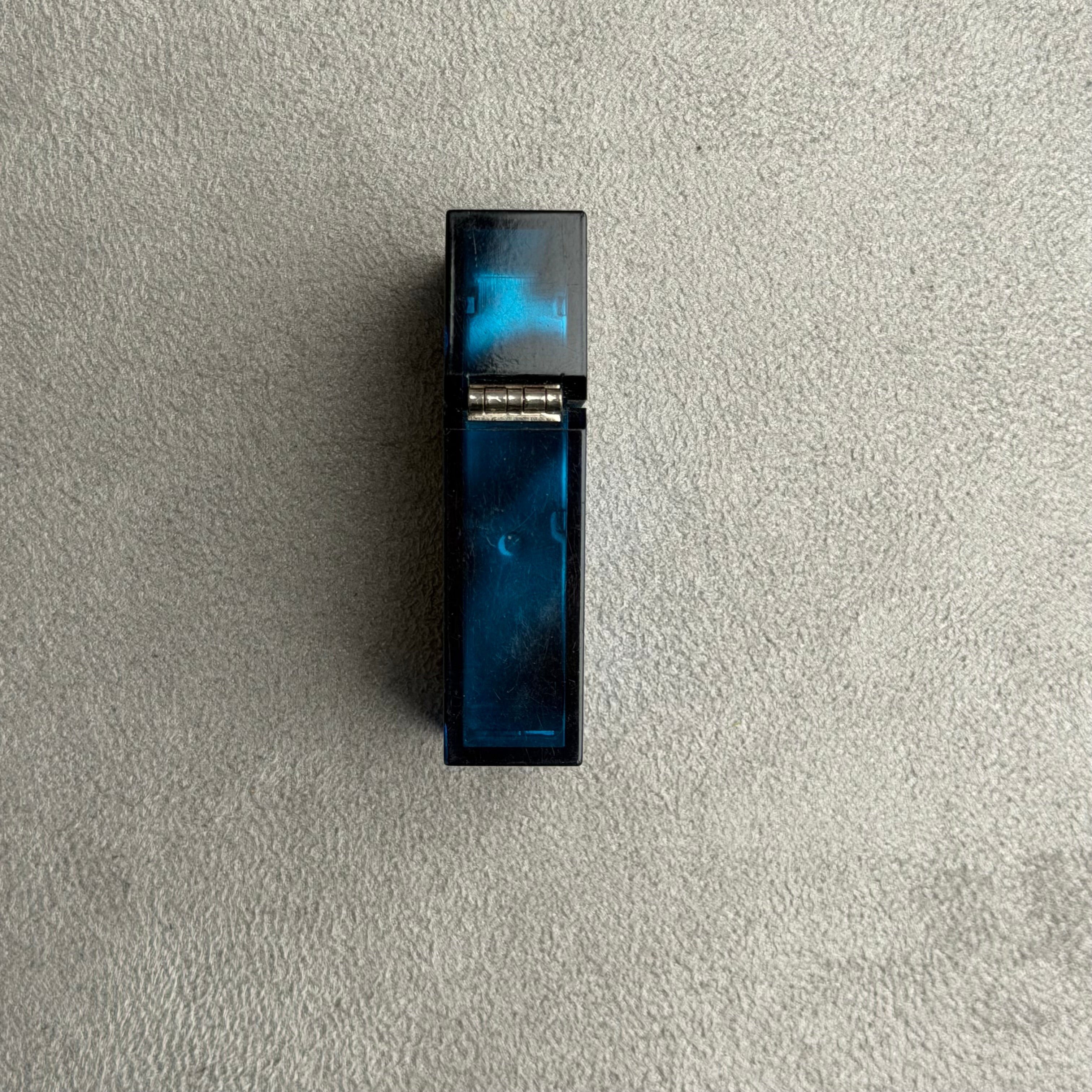 Supreme lighter