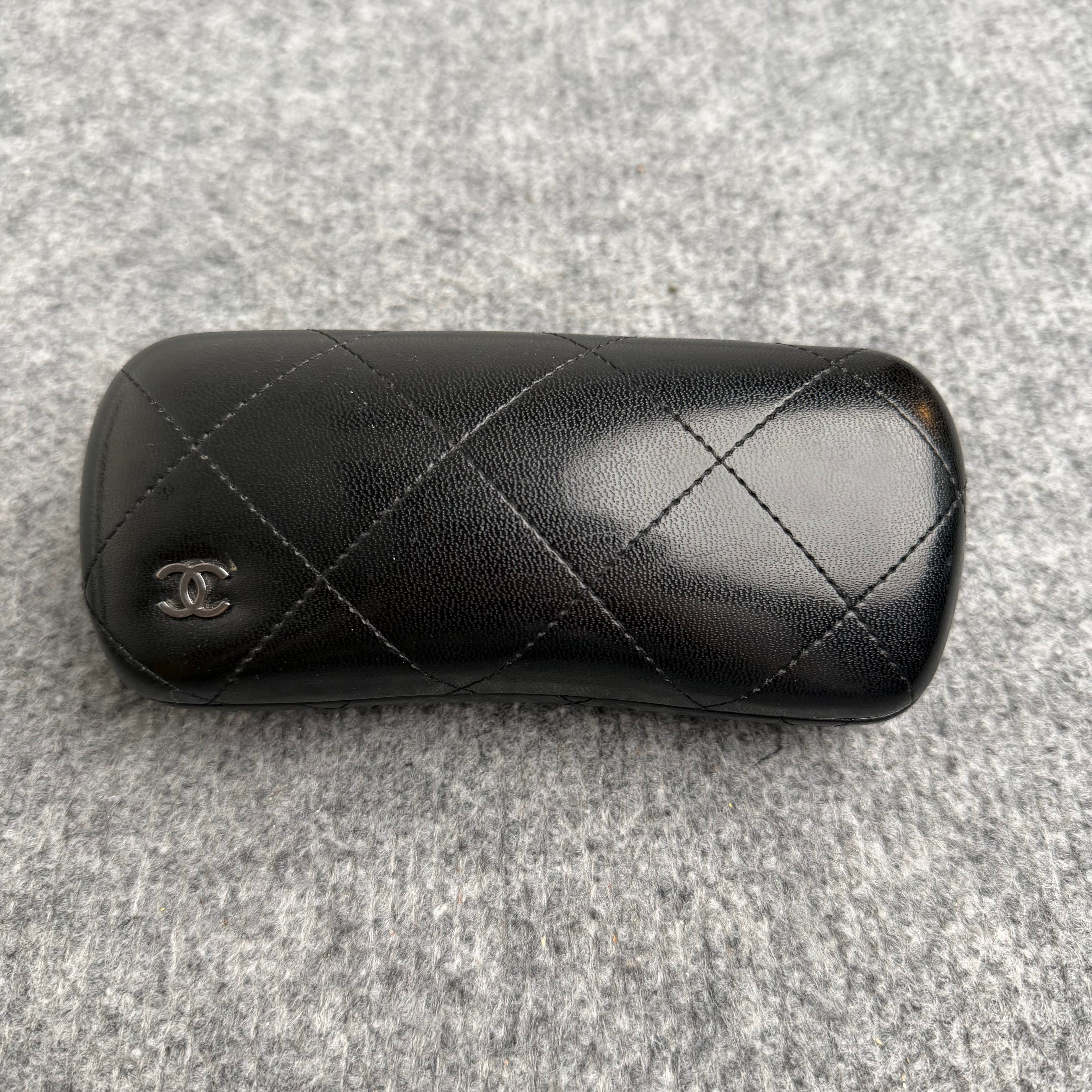Chanel briller
