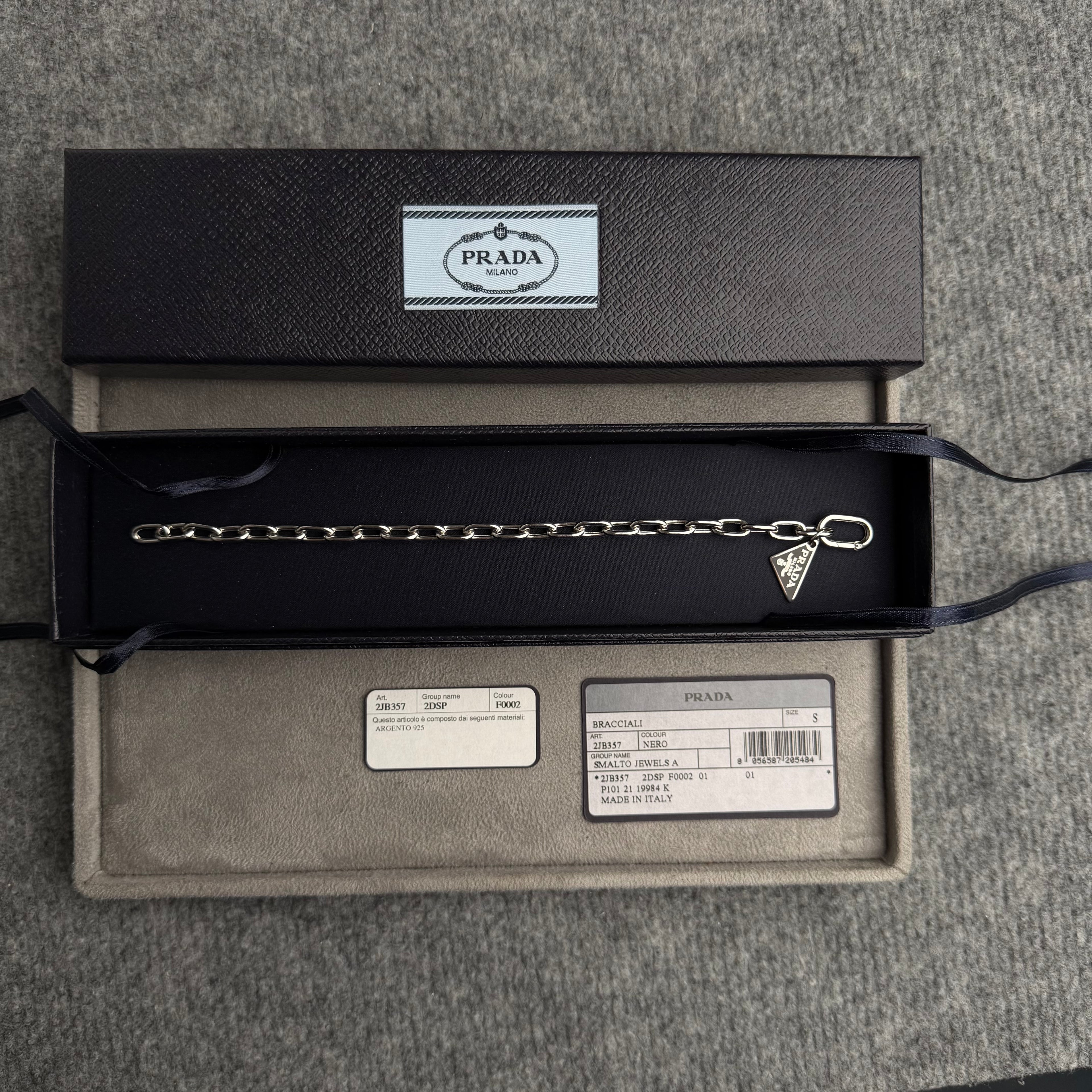 Prada armbånd