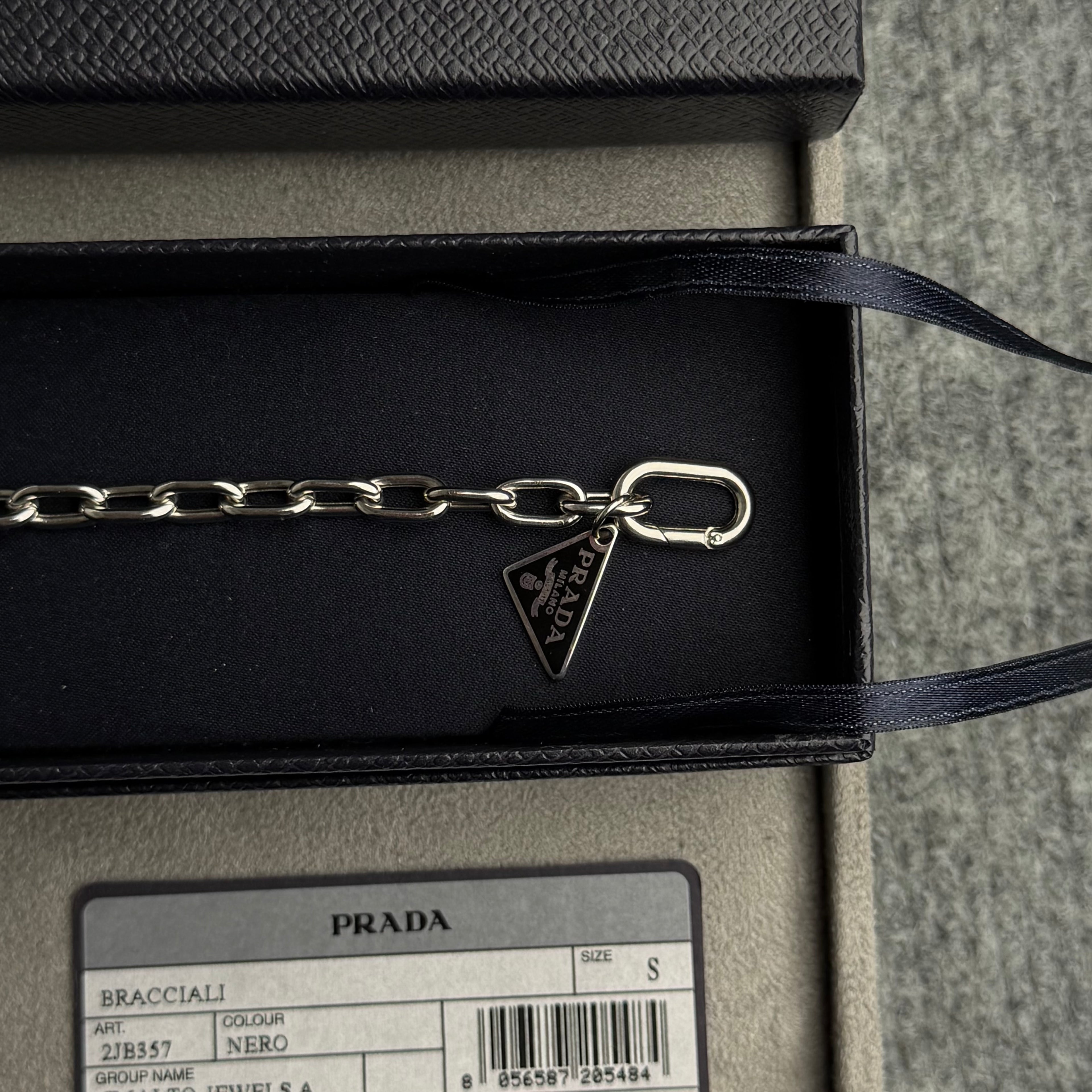 Prada armbånd