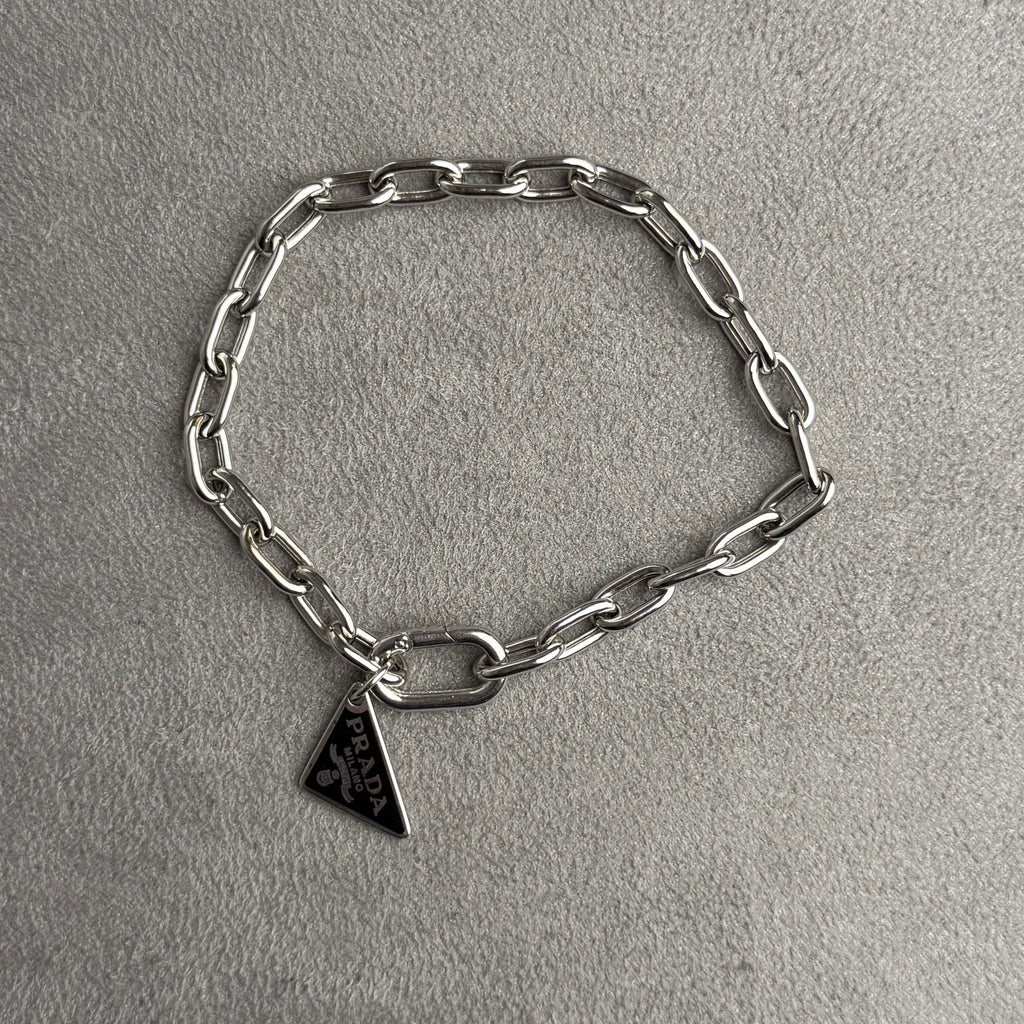 Prada armbånd