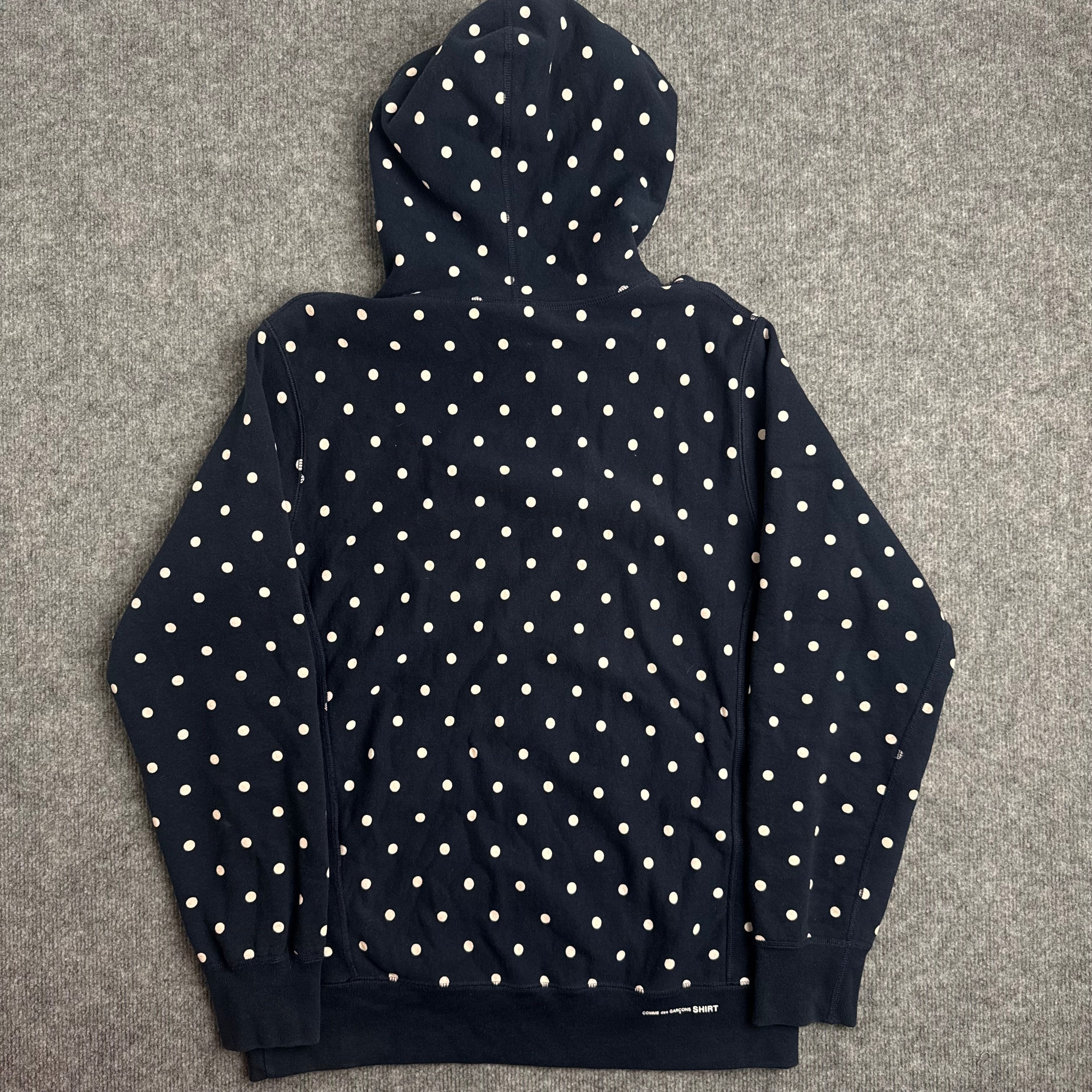 Supreme x Comme Des Garcons hættetrøje (Str. L)