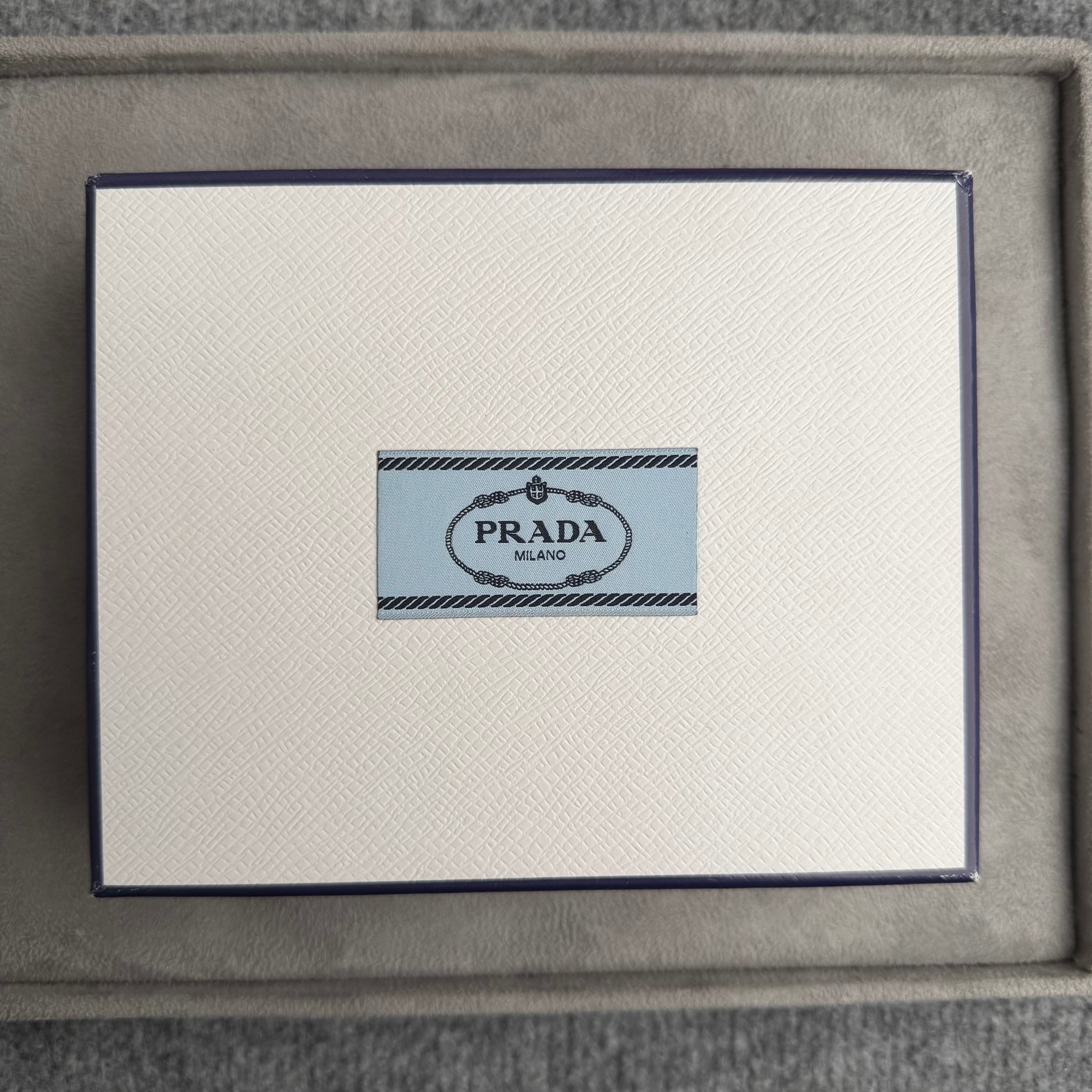 Prada pung