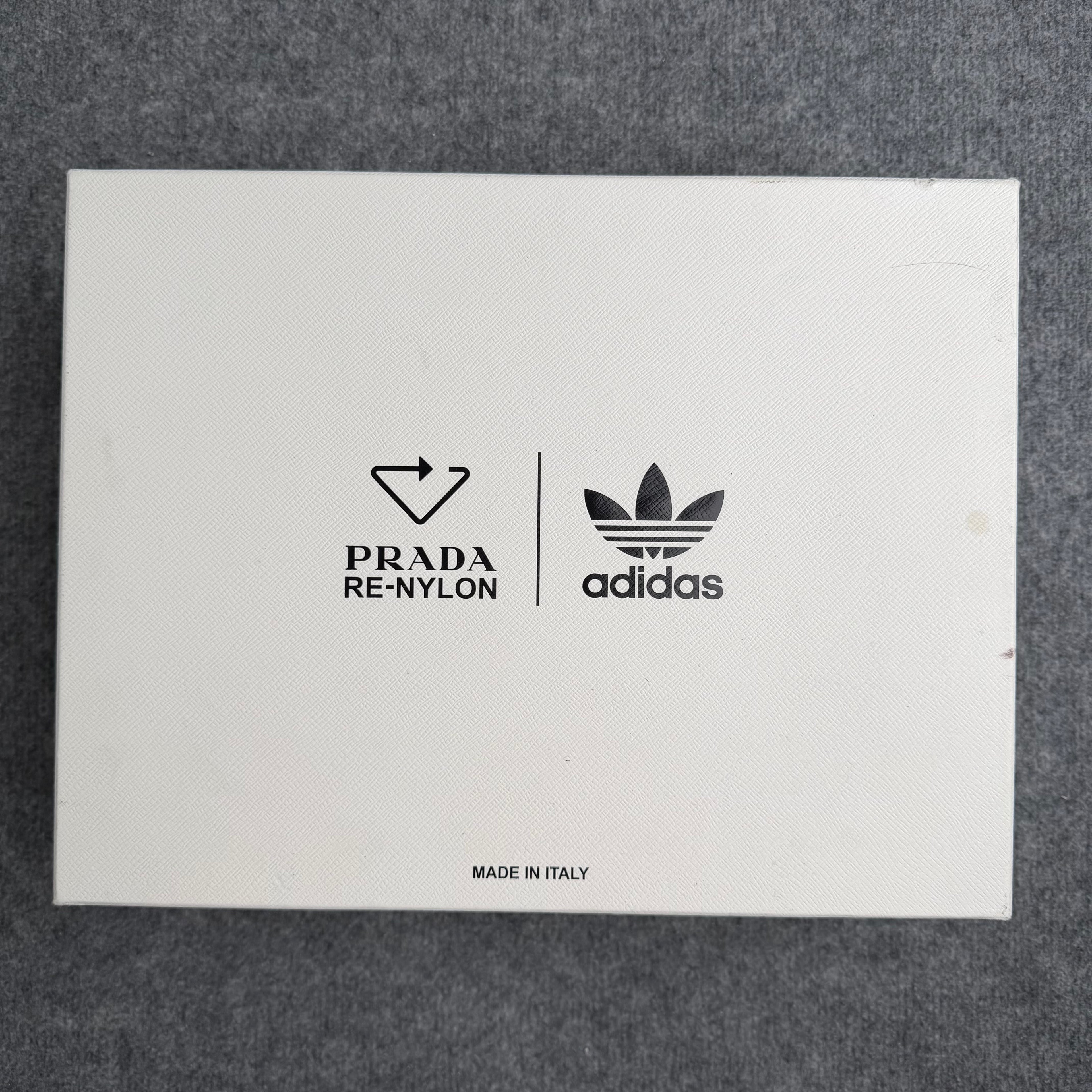Prada sneakers (Str. 44)