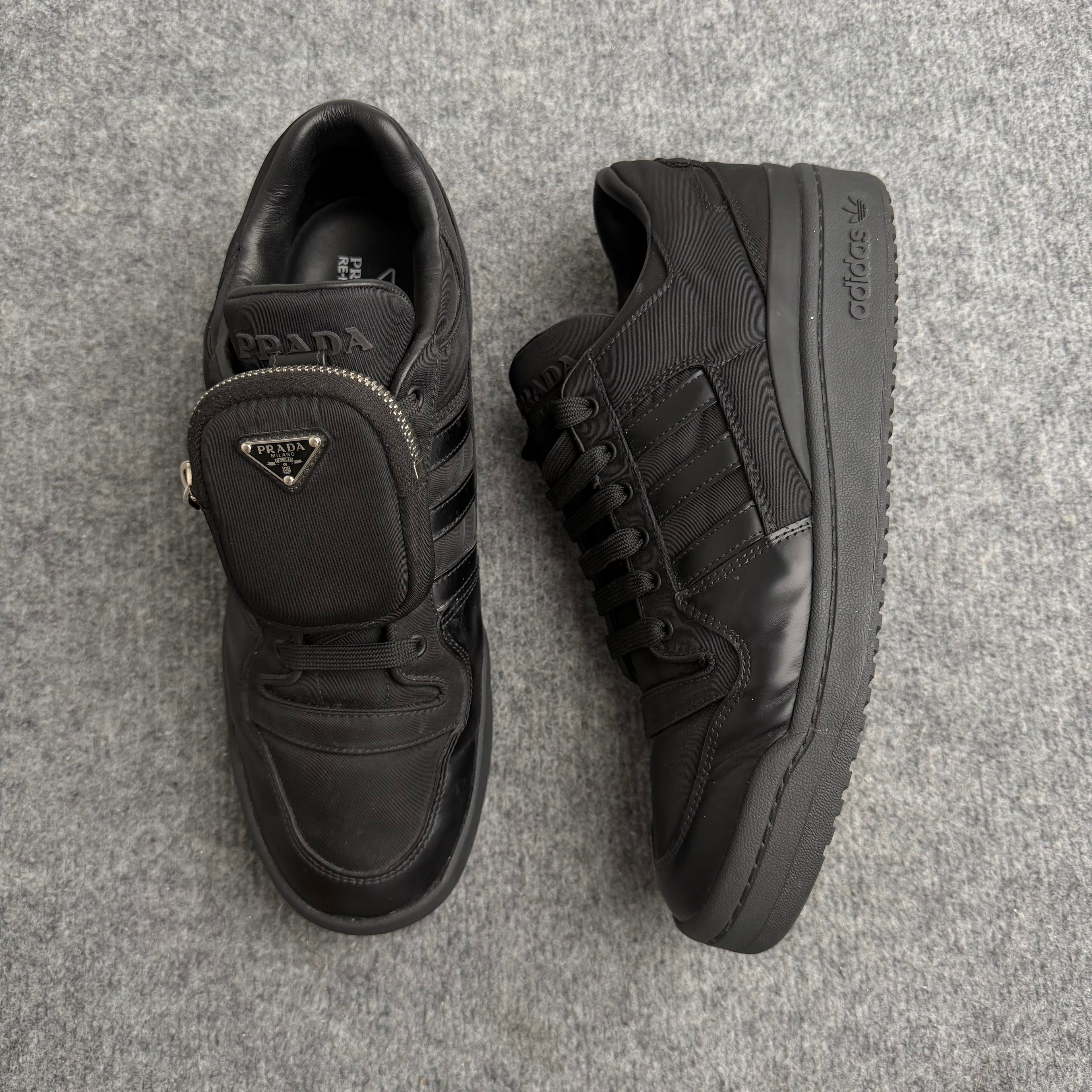 Prada sneakers (Str. 44)