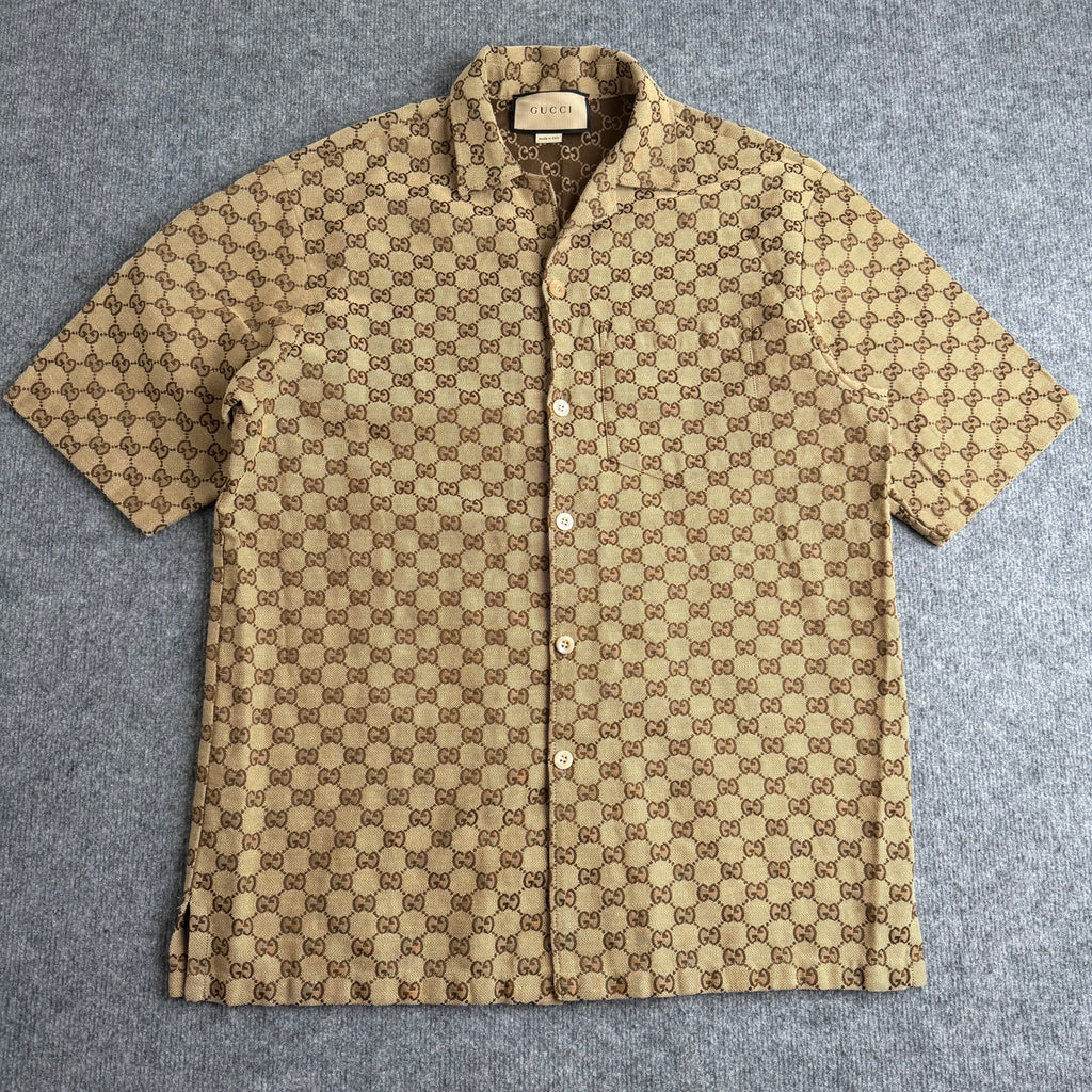 Gucci skjorte (Str. 46)