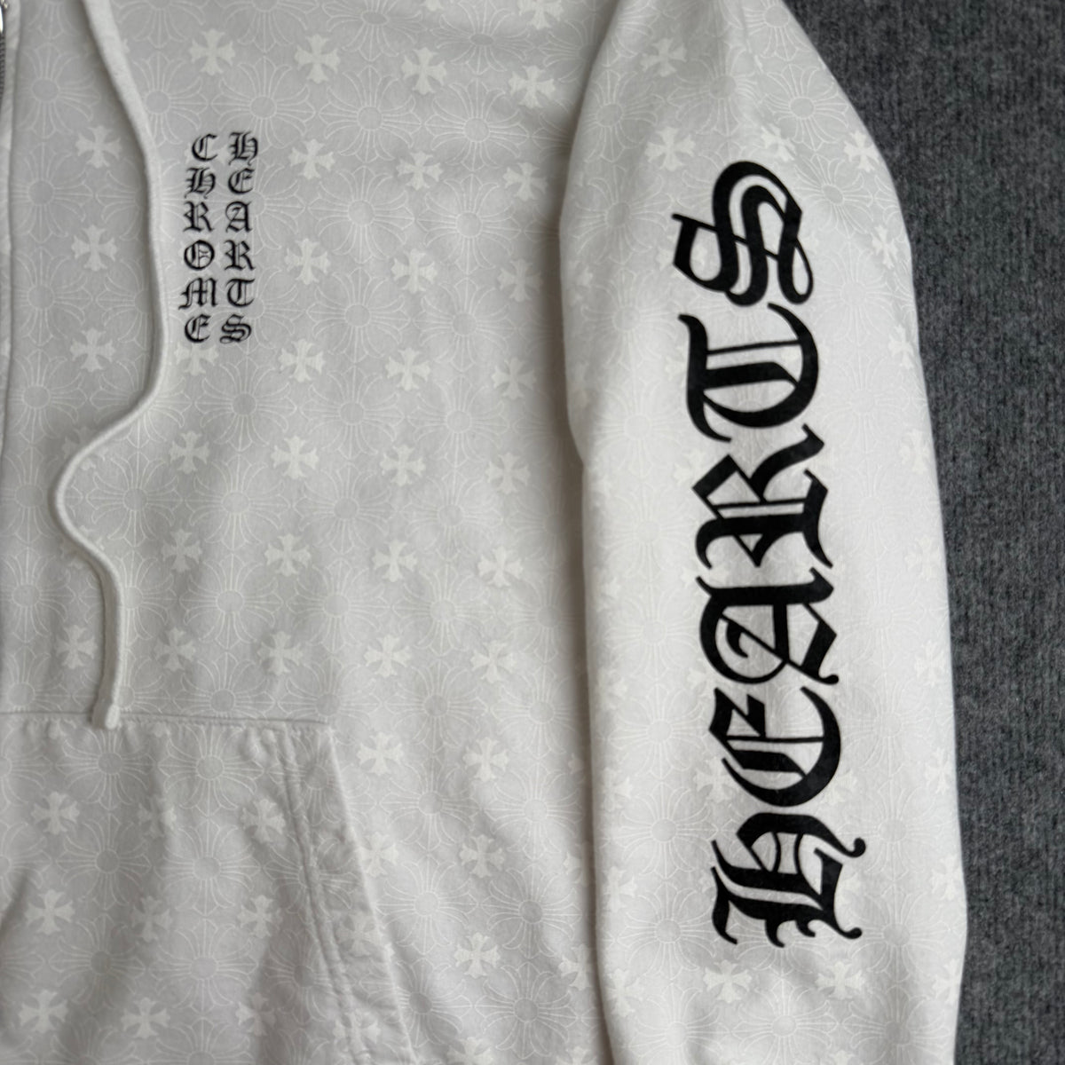 Chrome Hearts hættetrøje (Str. XL)