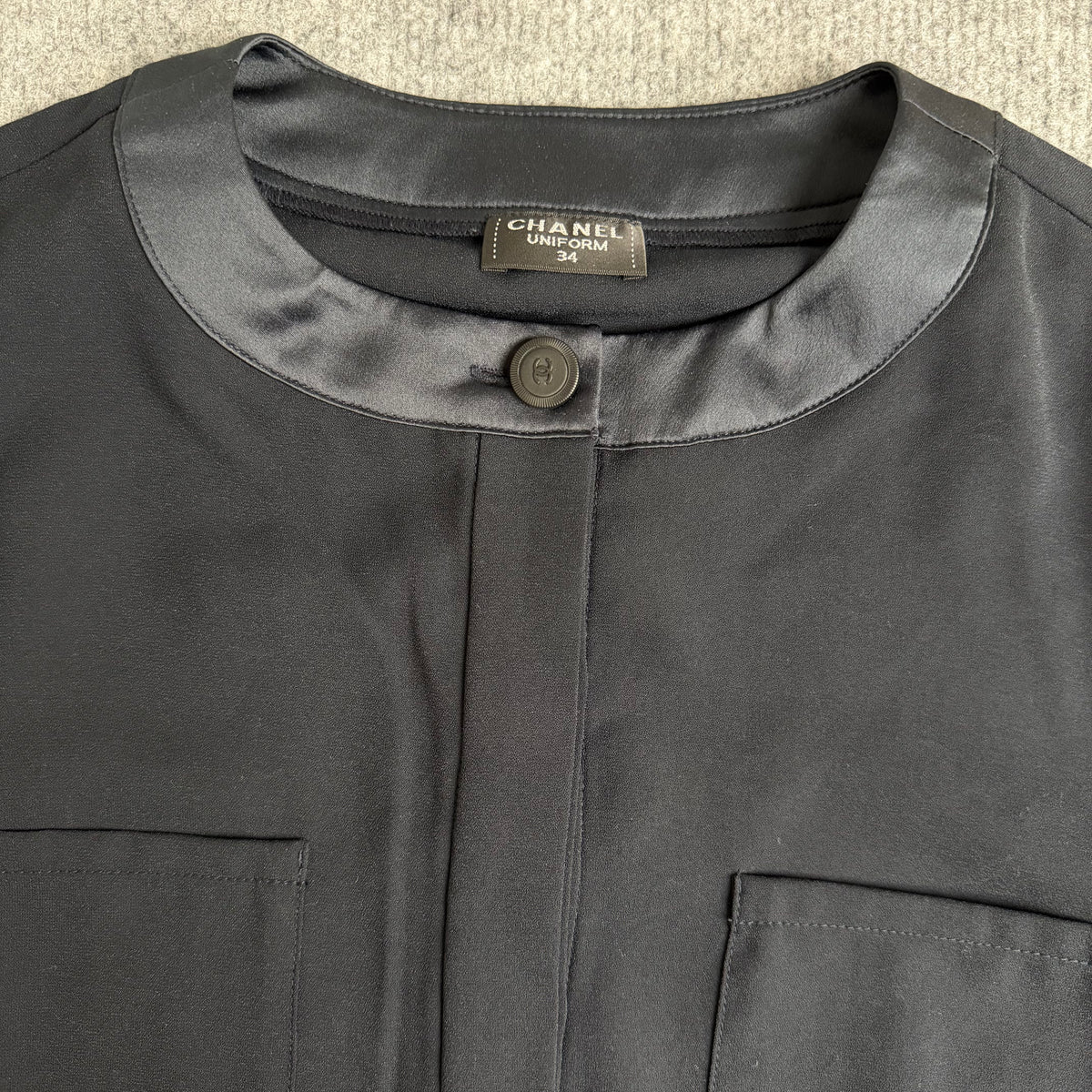 Chanel bluse (Str. 34)