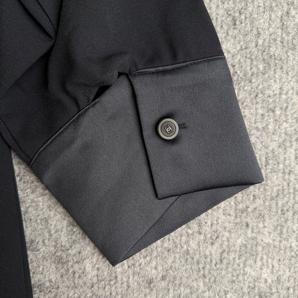 Chanel bluse (Str. 34)