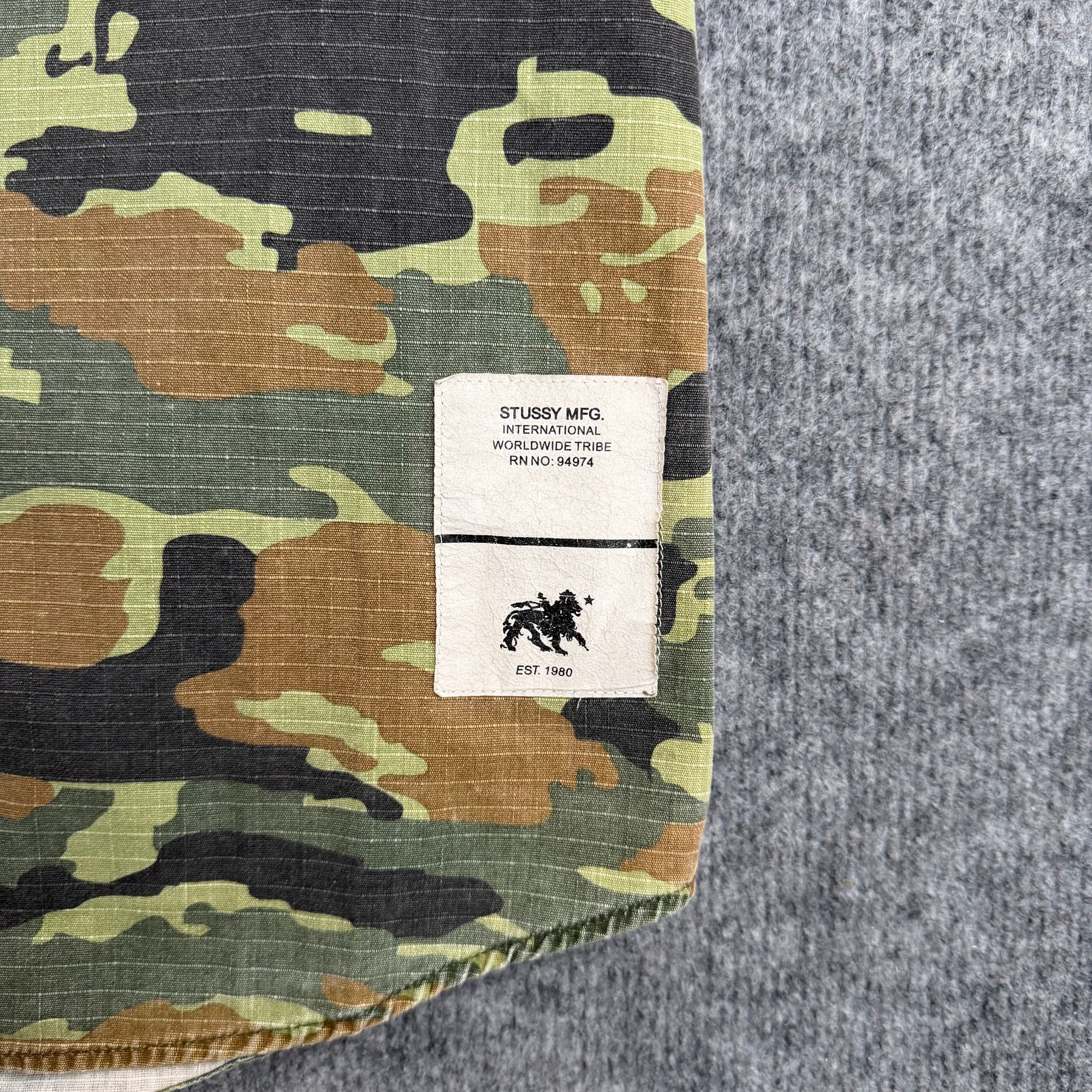 Stussy skjorte (Str. S)