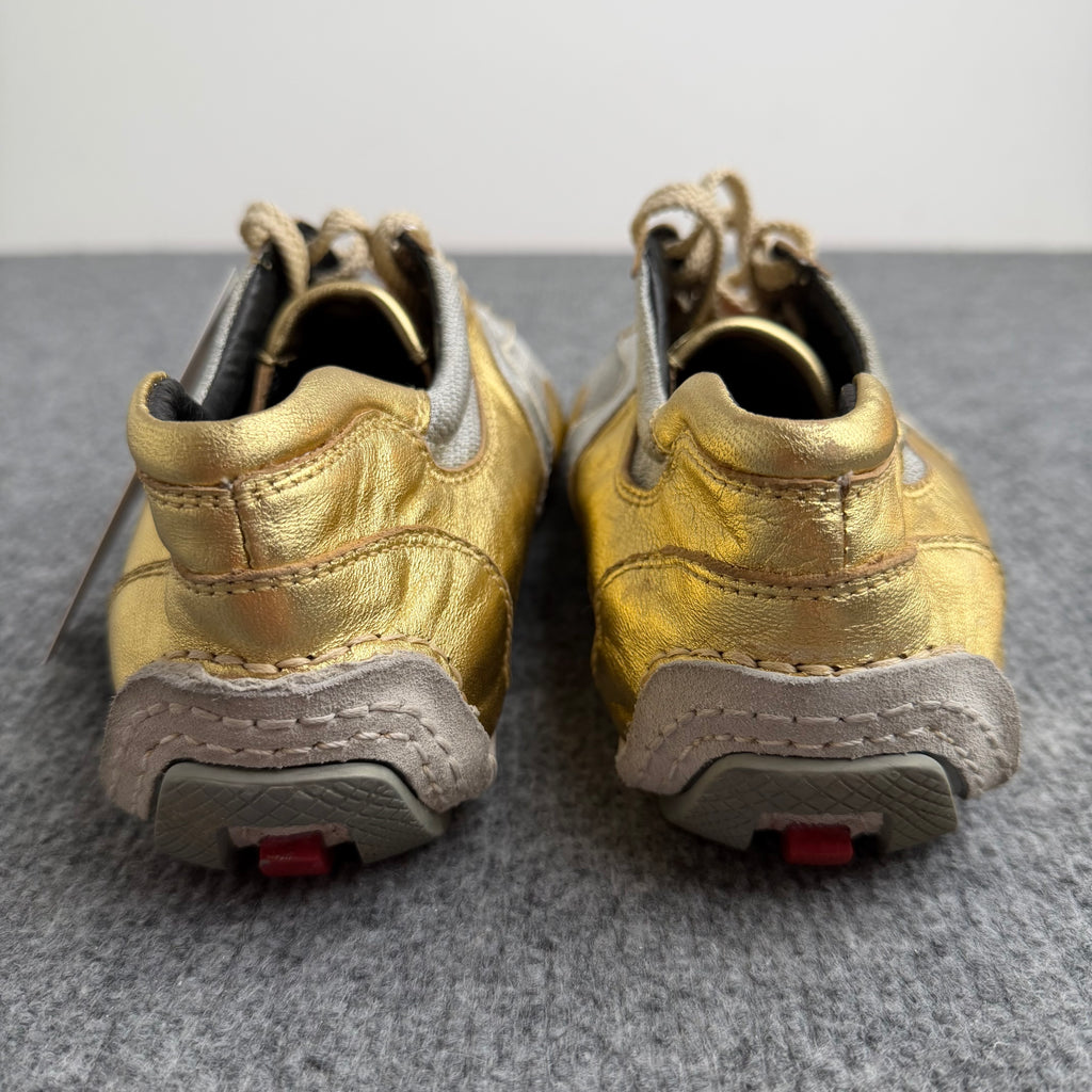 Prada sneakers (Str. 40)